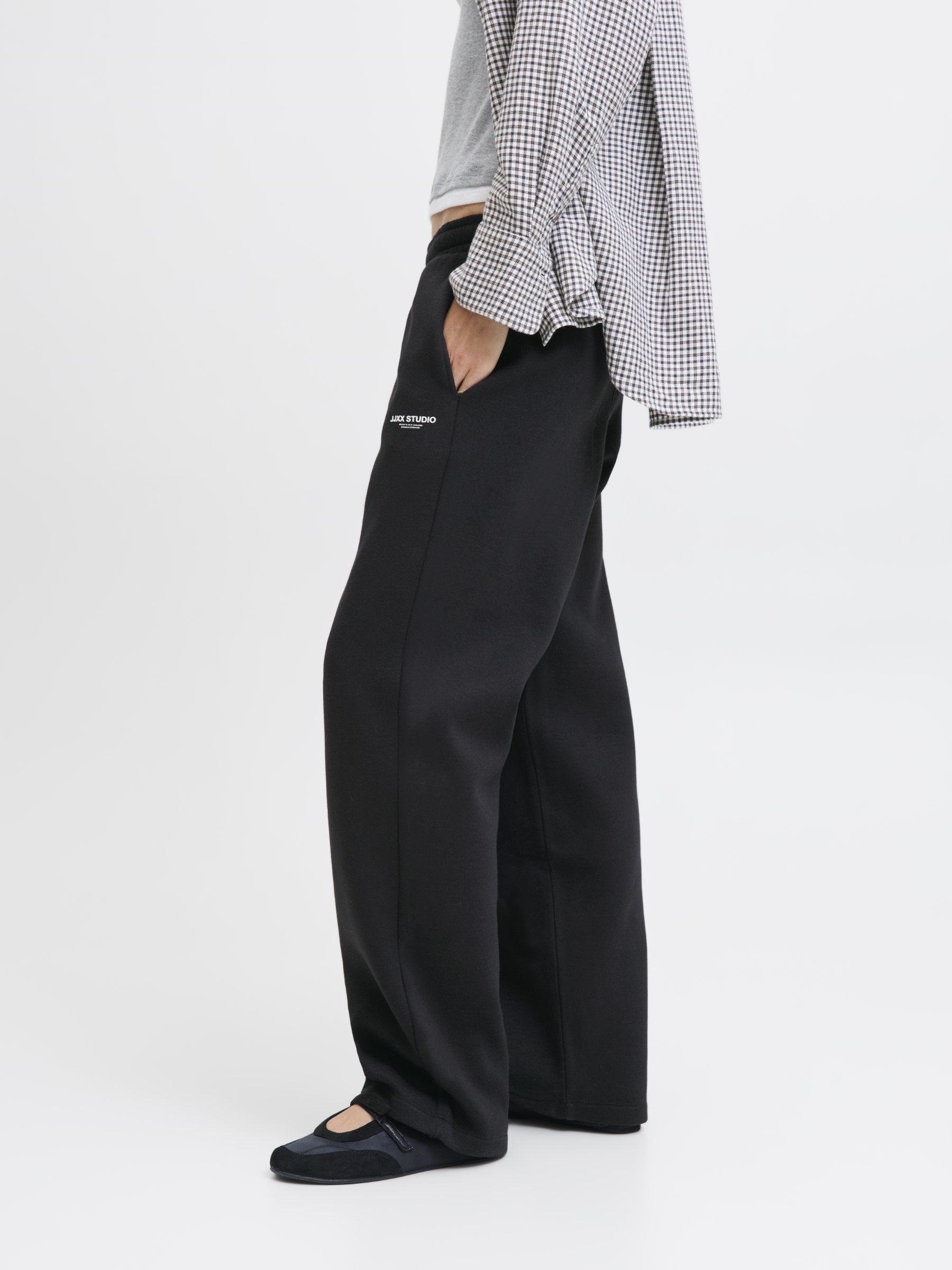 JXSTUDIO - Tracksuit bottoms - black/bright white