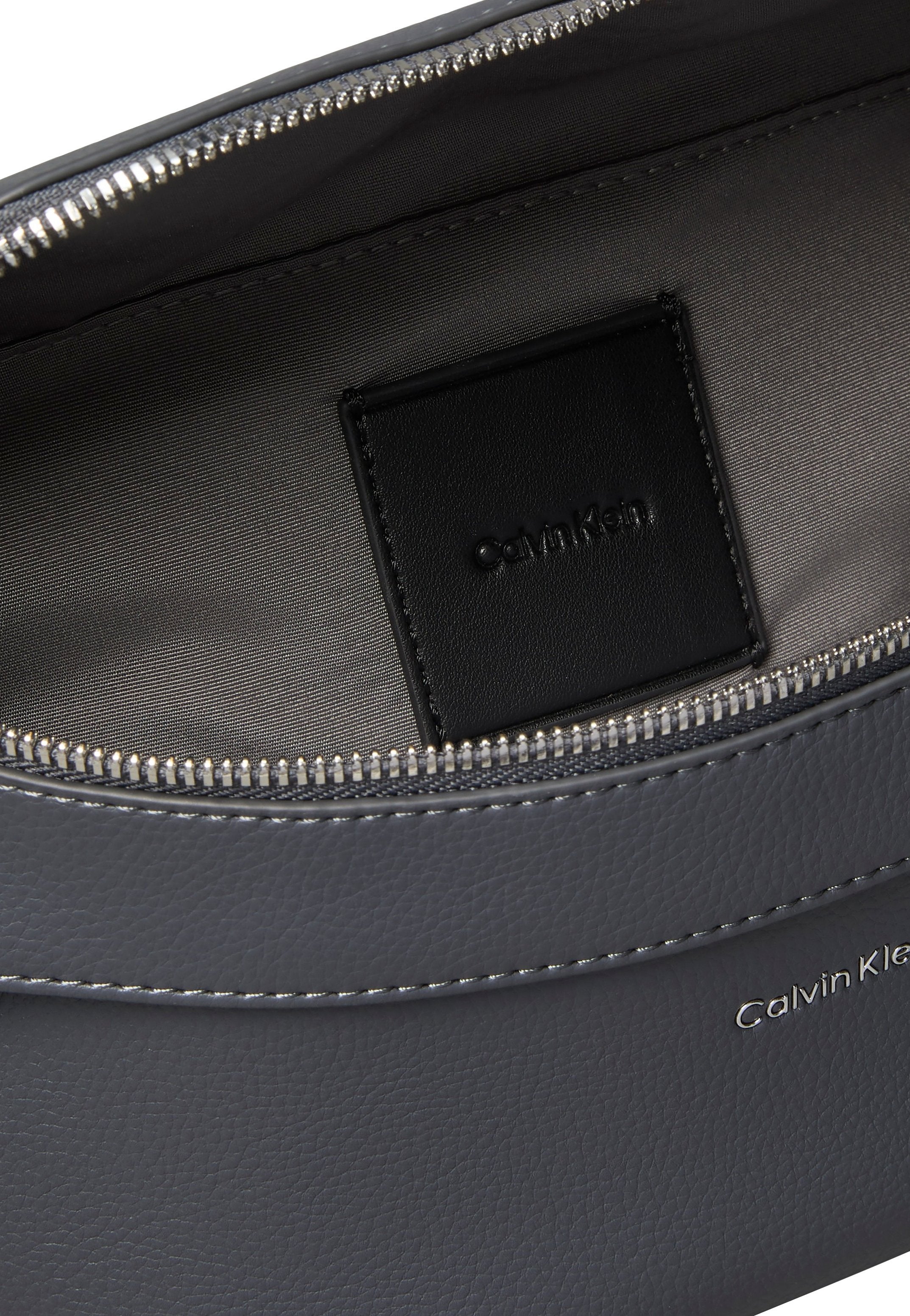 RAISED LOGO - Bum bag - iron gate