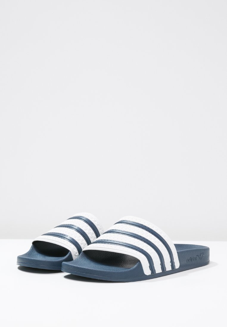 ADILETTE - Pool slides - adiblu/white