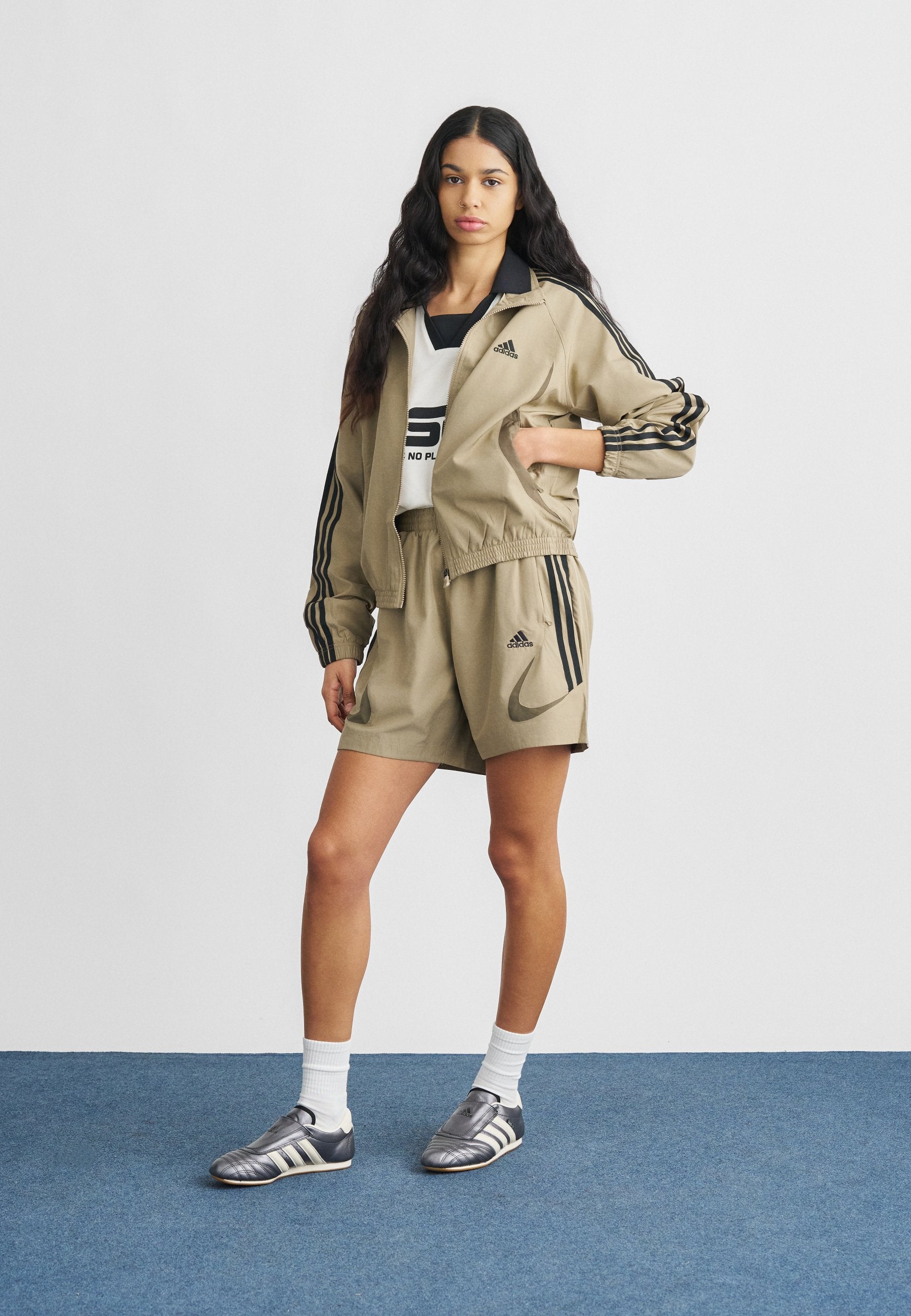 TEAMGEIST - Light jacket - black/blanch brown
