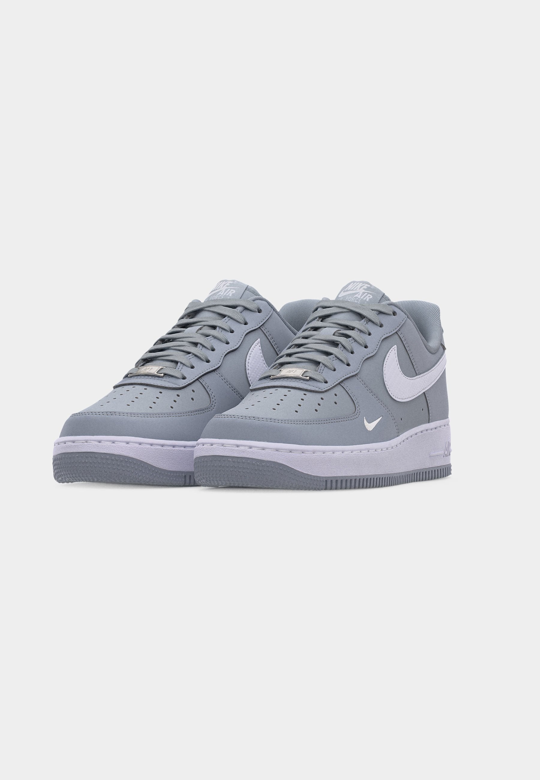 AIR FORCE 1 07 ESS+ - Trainers - wolf grey/white
