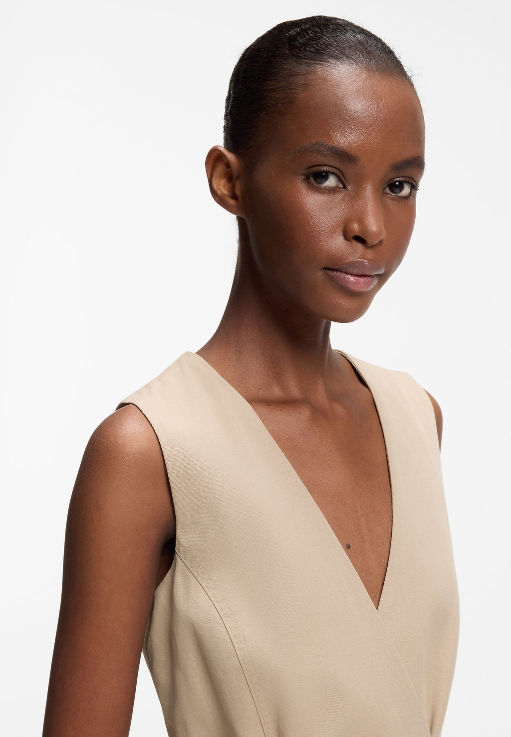 AHELLA - Waistcoat - light pastel brown