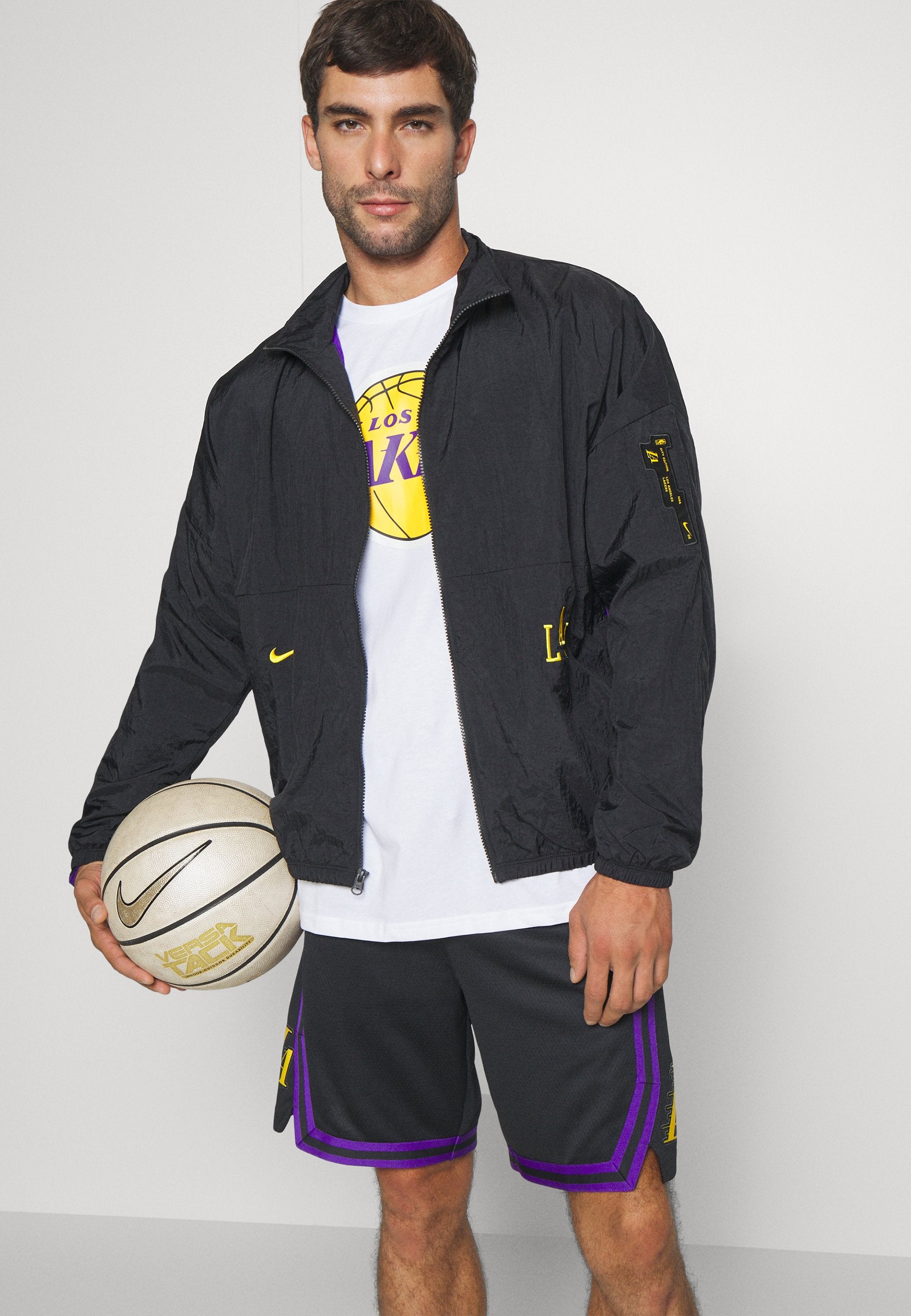 NBA LOS ANGELES LAKERS CITY EDITION SHORT - Sports shorts - black/amarillo
