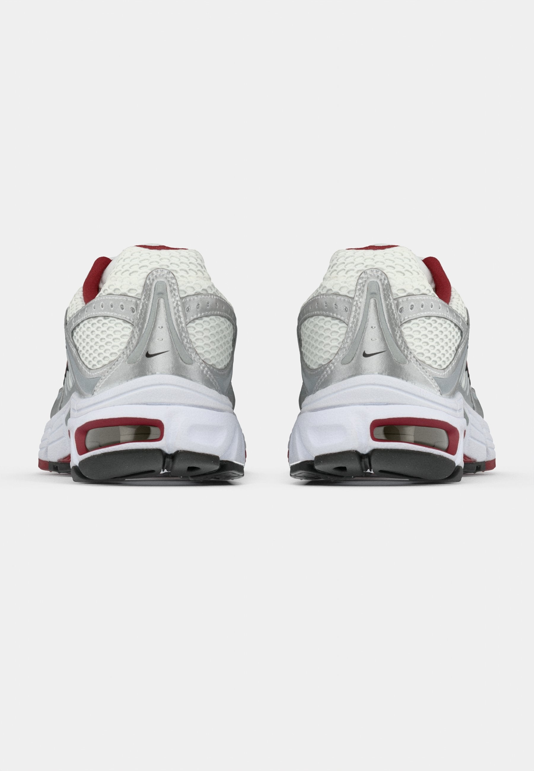 AIR MAX MOTO 2K - Antrenman Ayakkabısı - beyaz/koyu kırmızı/metalik gümüş rengi/siyah/mat gümüş rengi