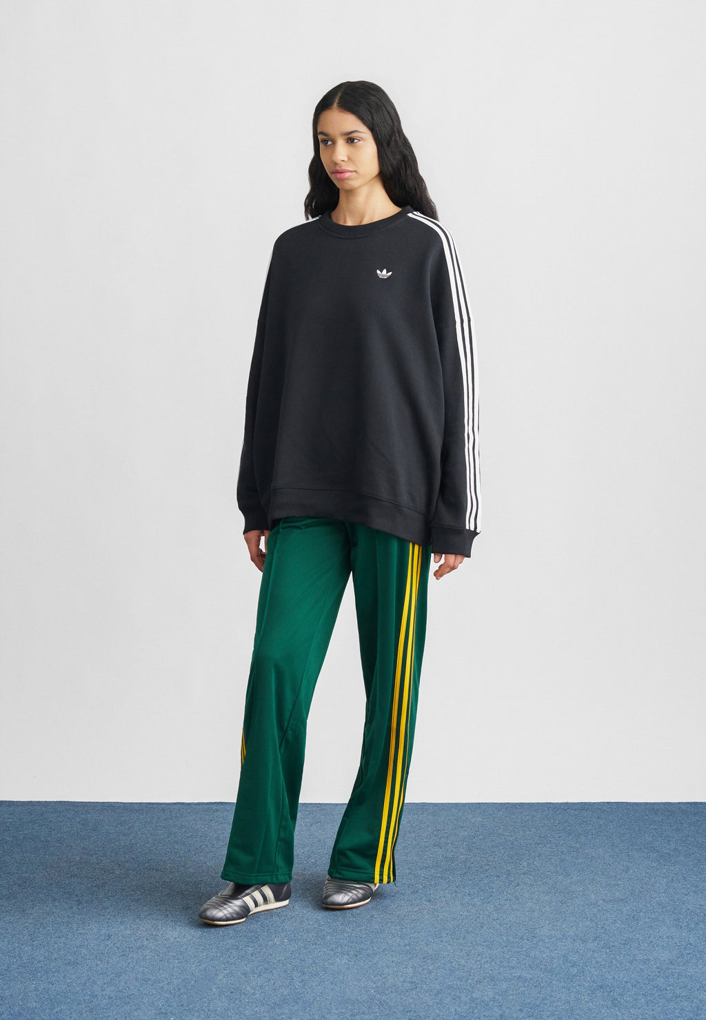 Sweatshirt - black/white