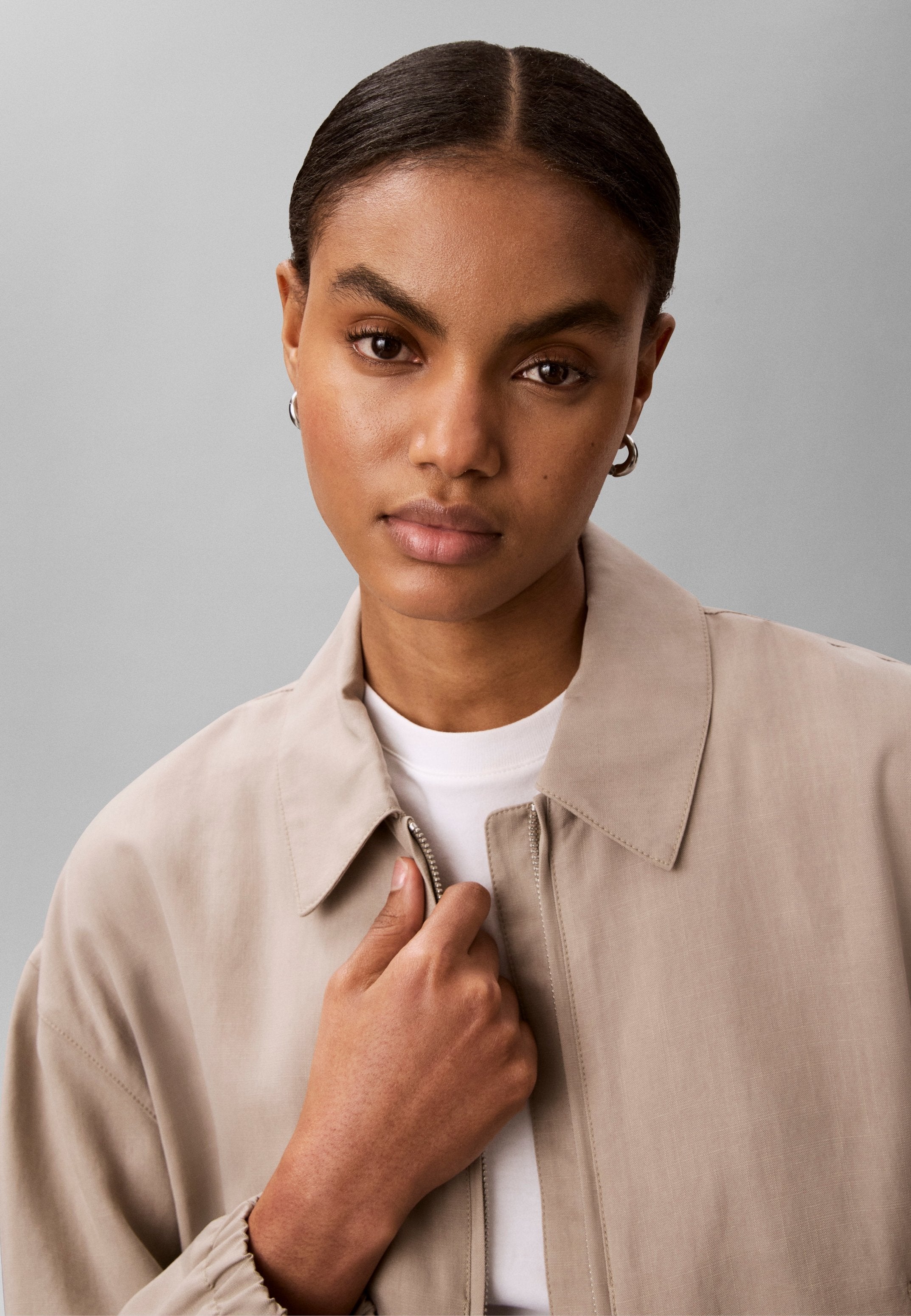 Bomber Jacket - roasted cashew