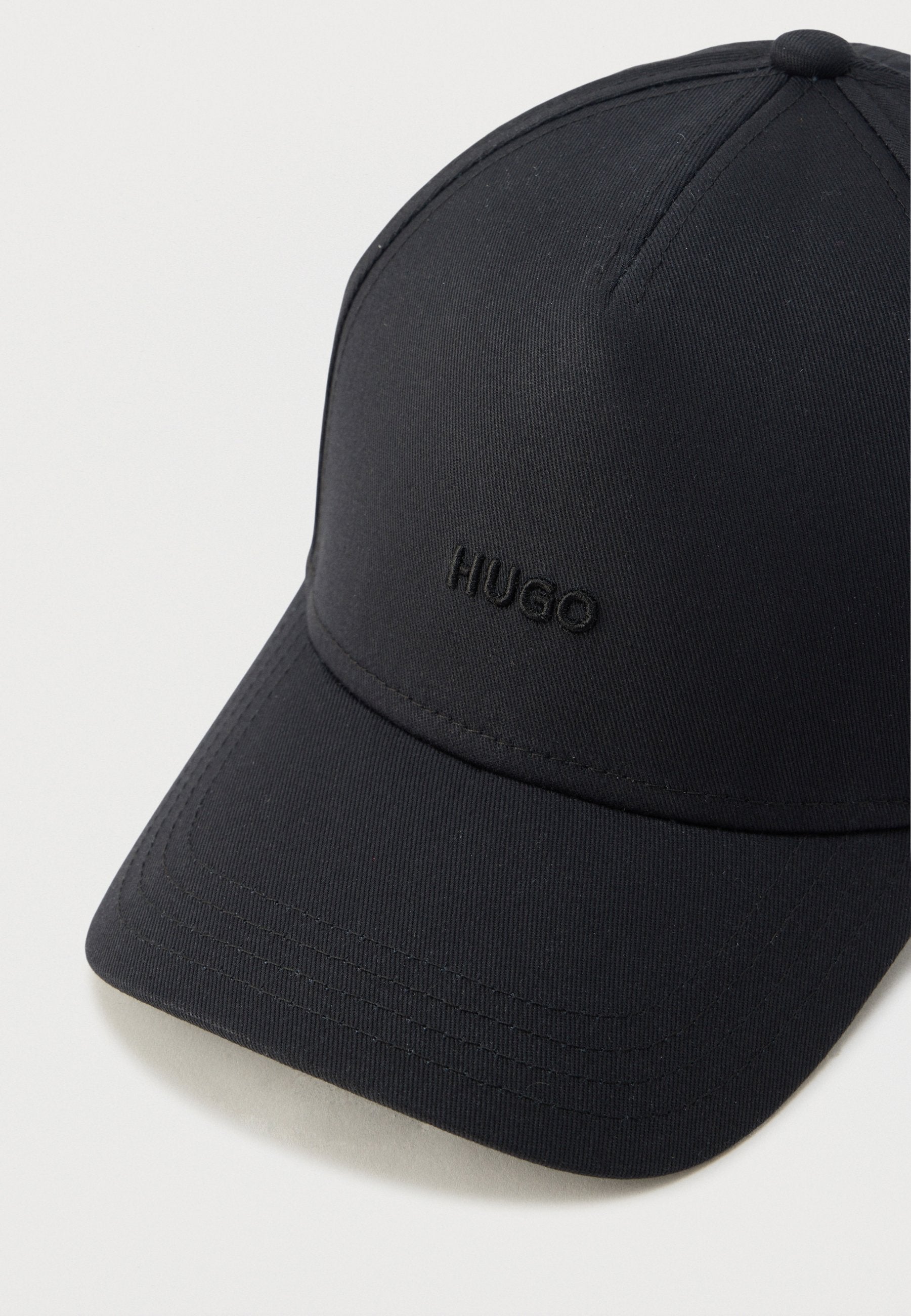 CARA - Cap - black