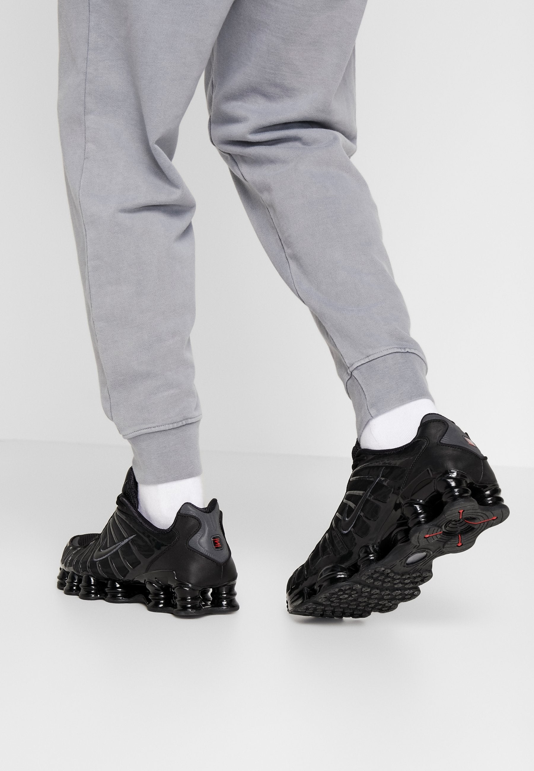 SHOX TL - Trainers - black metallic hematite max orange black