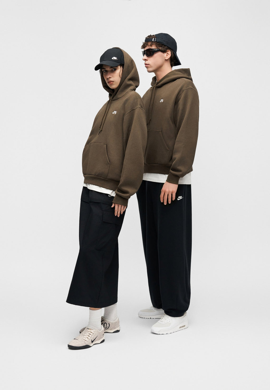 LOGO UNISEX - Hoodie - dark hazel/white