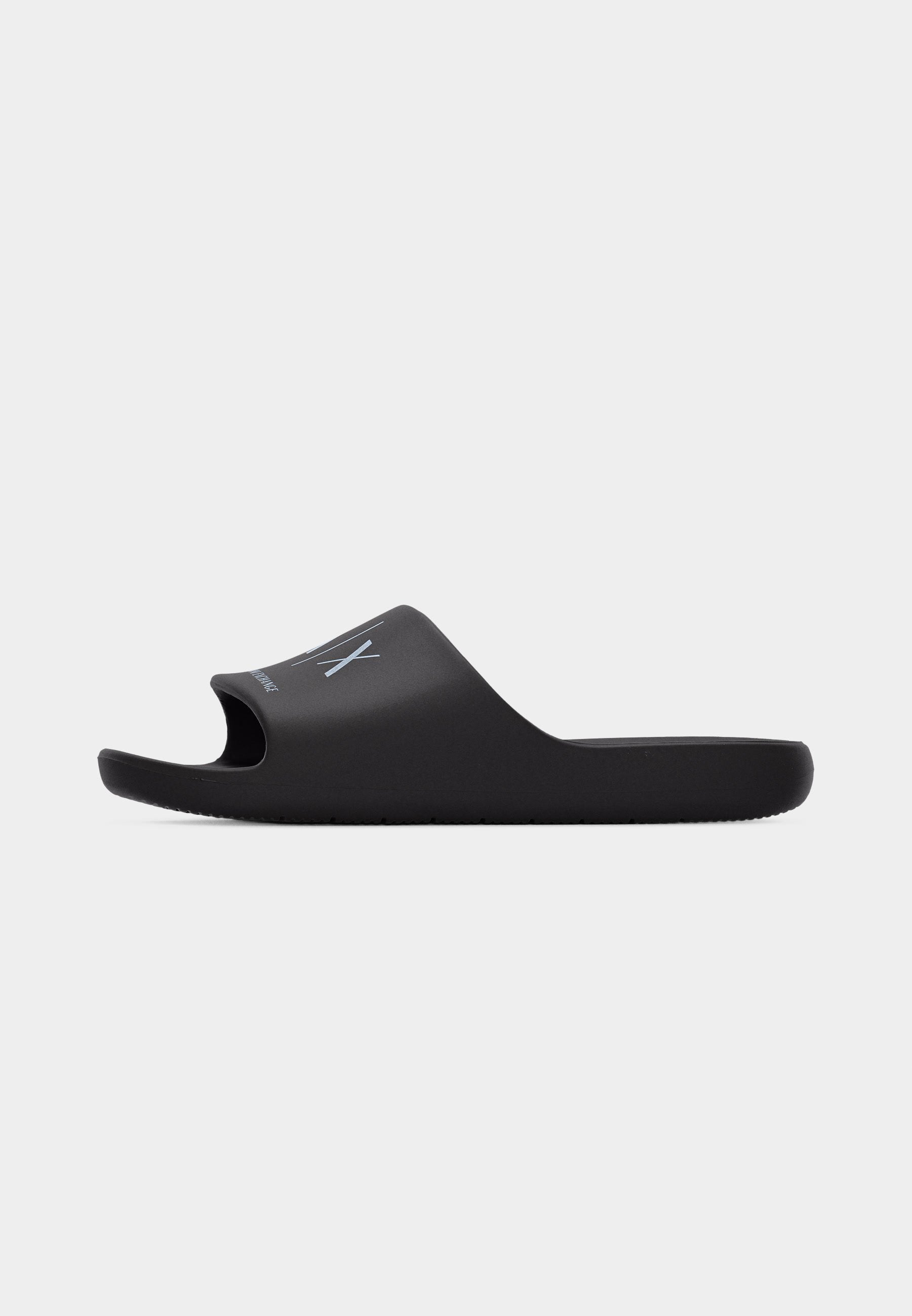 BUBBLE - Mules - black/optic white