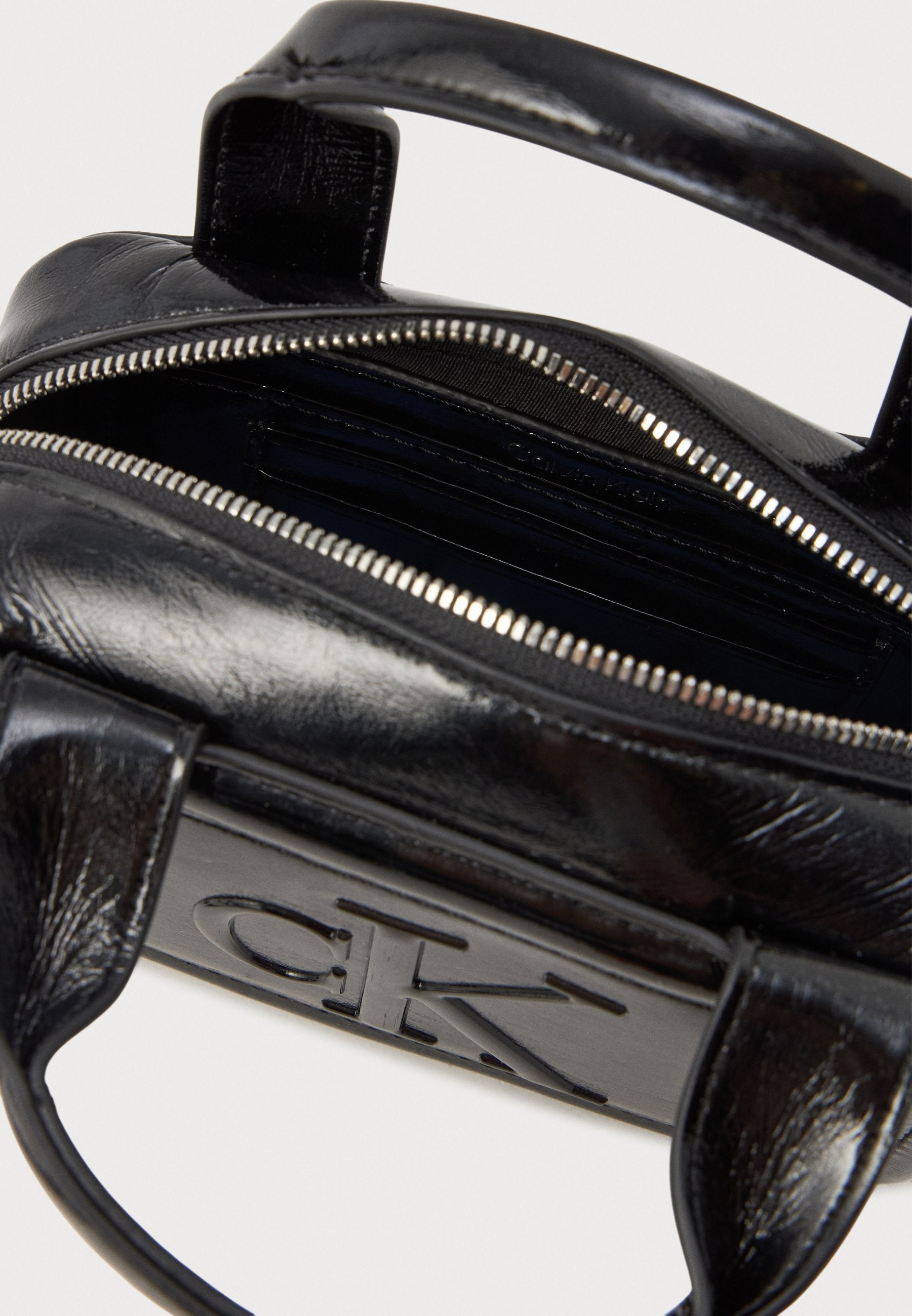 BOLD MINI BAULETTO BAG - Handbag - black