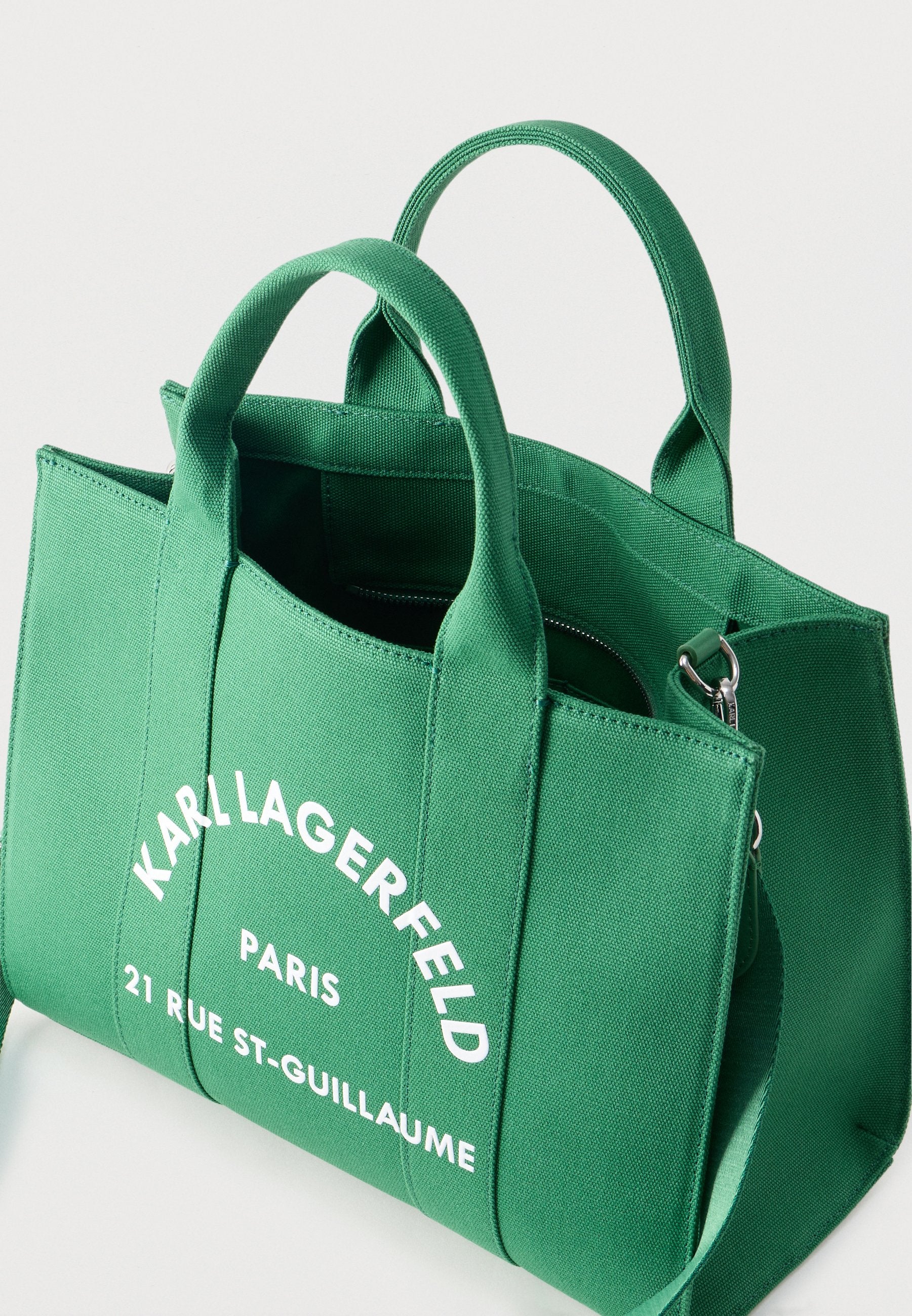 SAC FOURRE-TOUT CARRÉ MOYEN - vert végétal