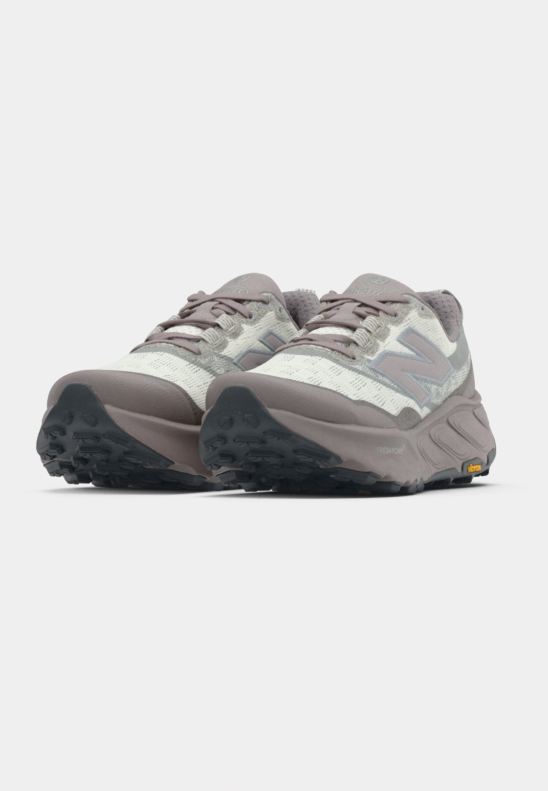 HIERRO V9 - Trail running shoes - sea salt