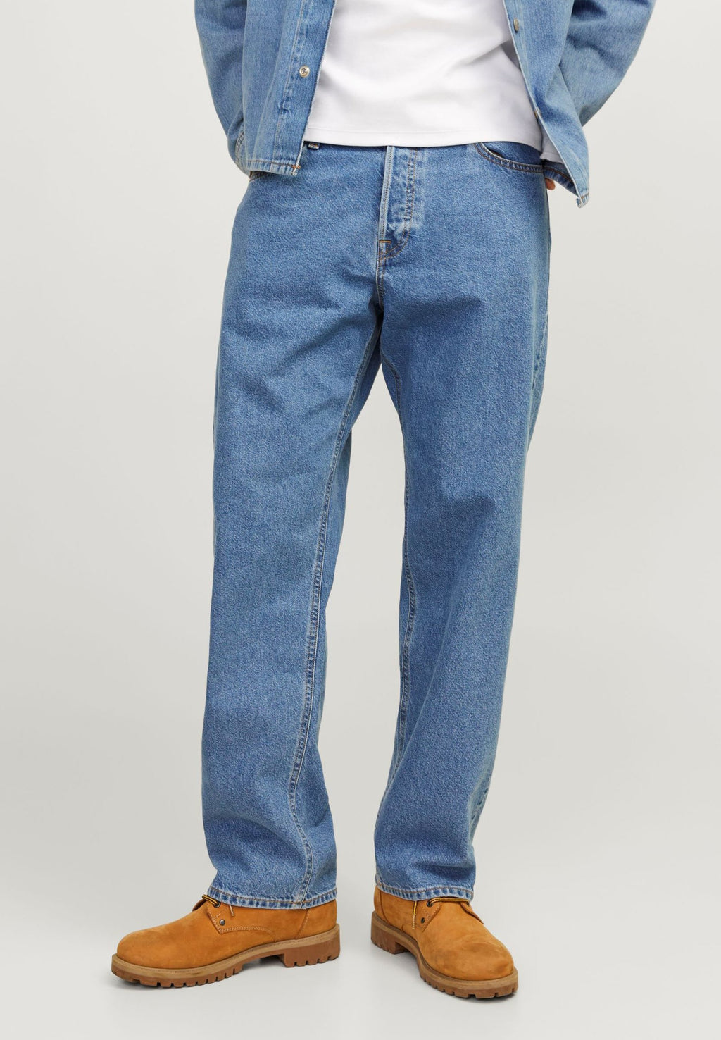 Loose fit JJIEDDIE JJBASIC SQ 735 NOOS - Straight leg jeans - blue denim