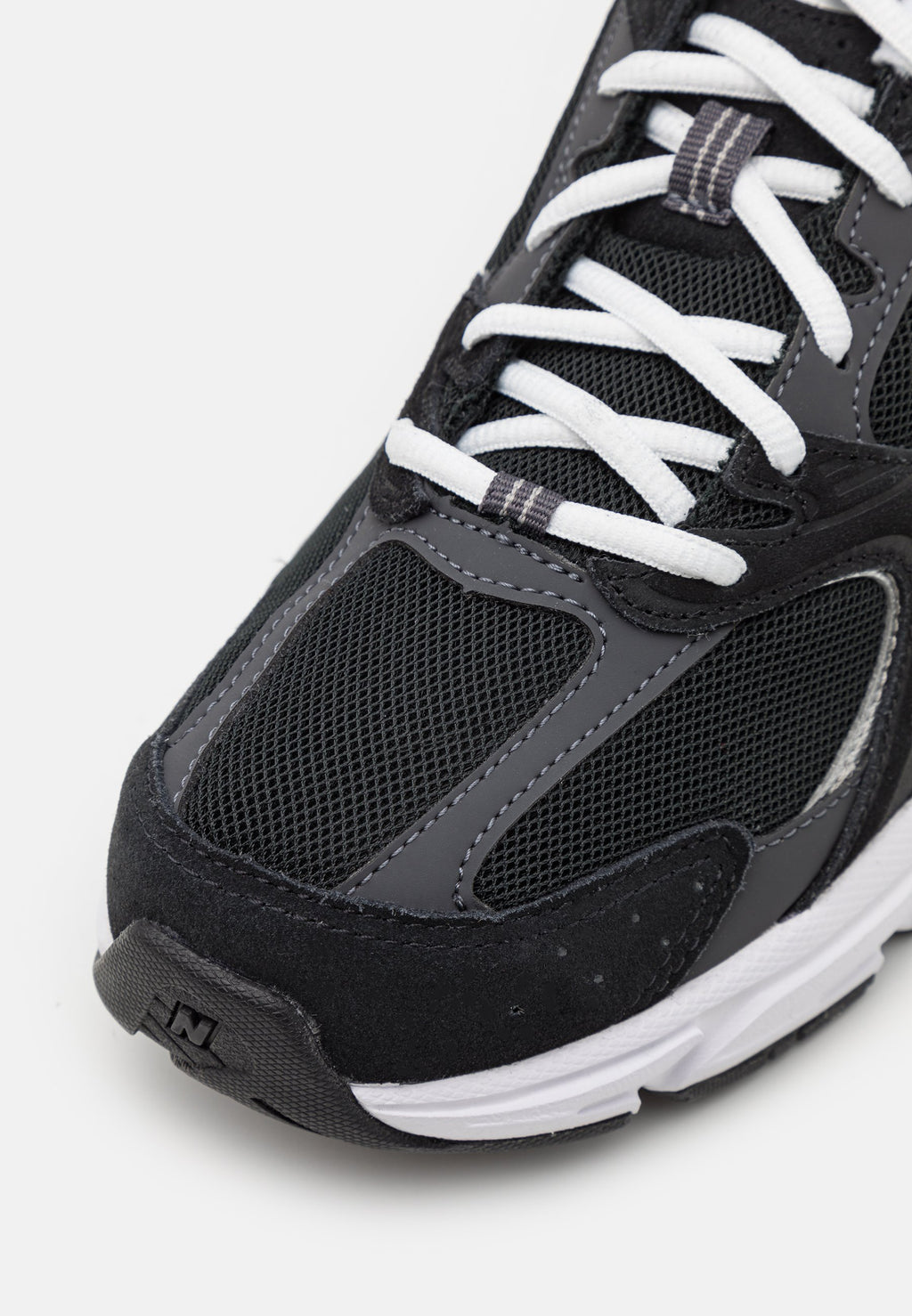 Trainers - black