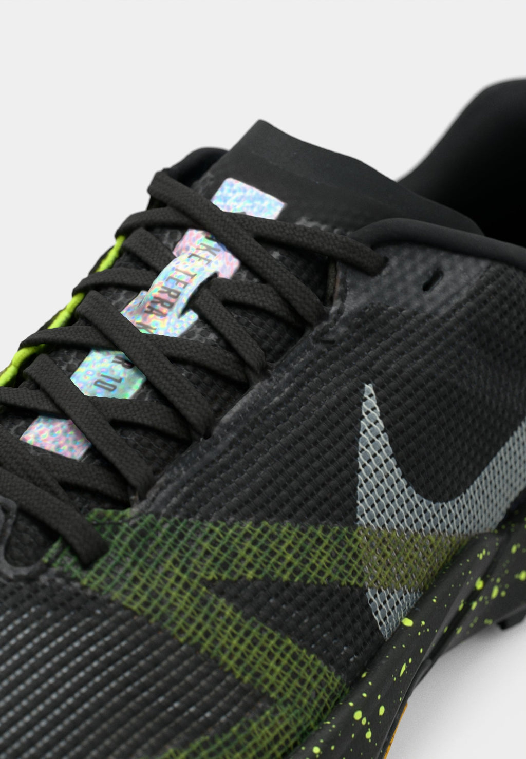 TERRA KIGER 10 - Chaussures de trail running - noir/phantom/volt ice/tattoo/violet platine