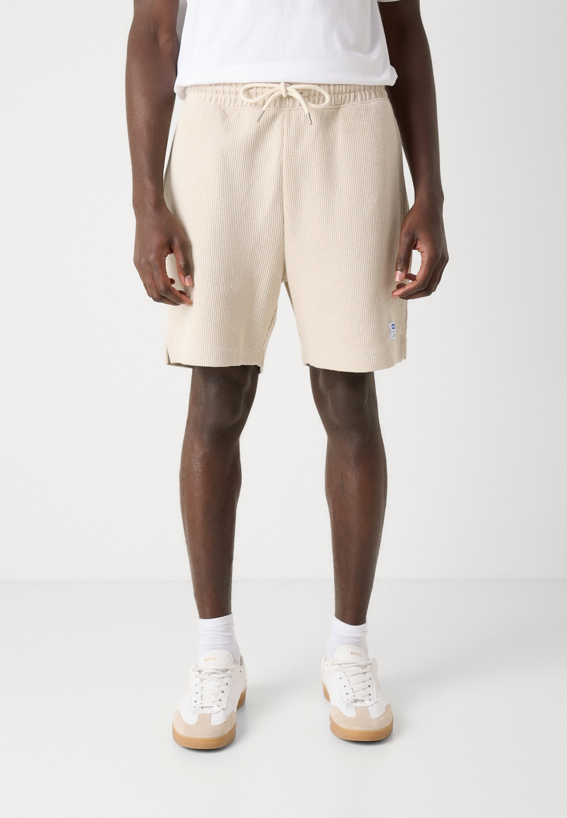 NUWAFFLO - Tracksuit bottoms - open white