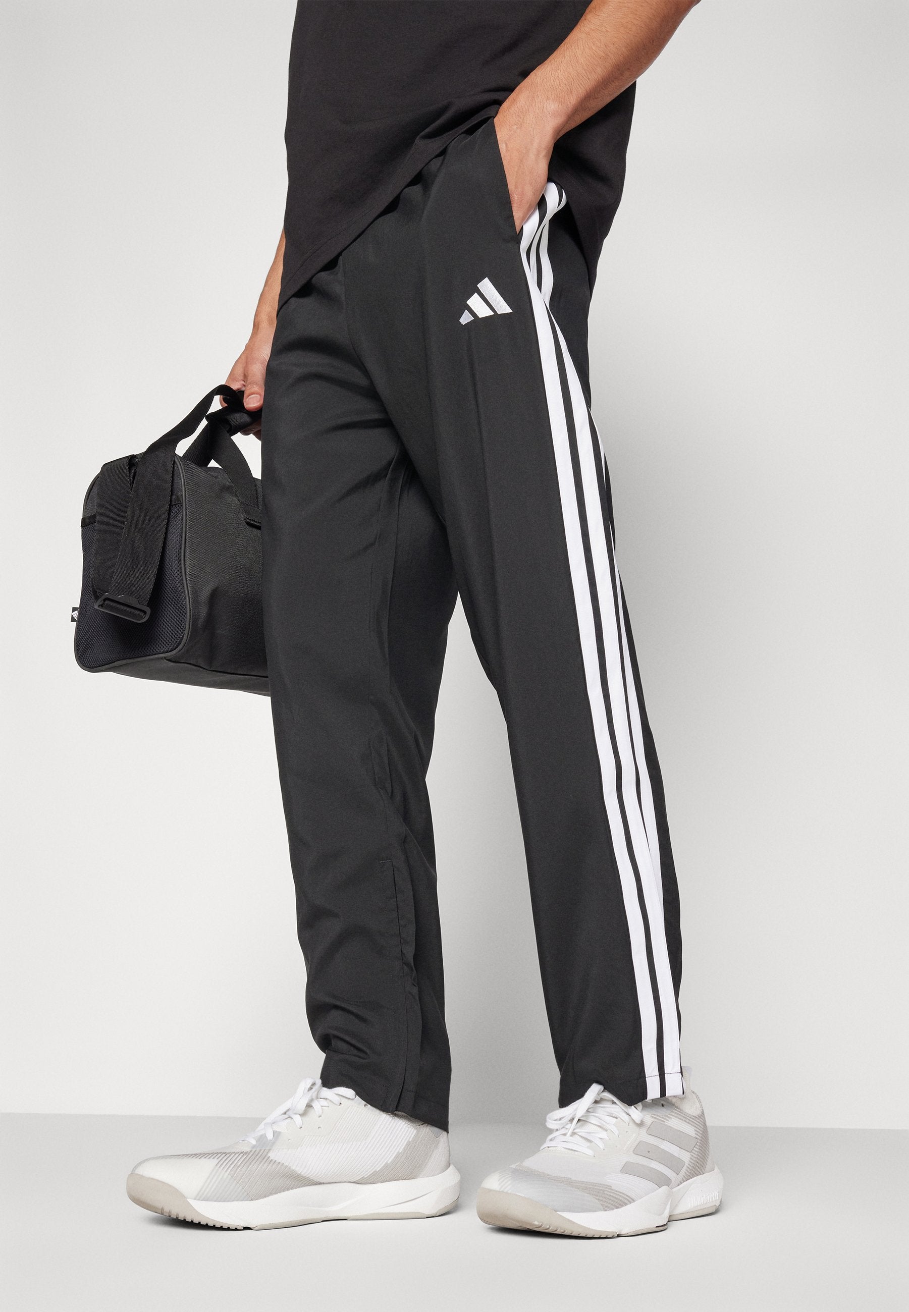 M STNFRD OPT 3S - Bas de survêtement - black blanc