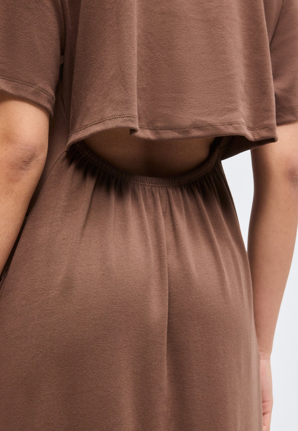 LOGO DRESS - Jersey dress - amber wood