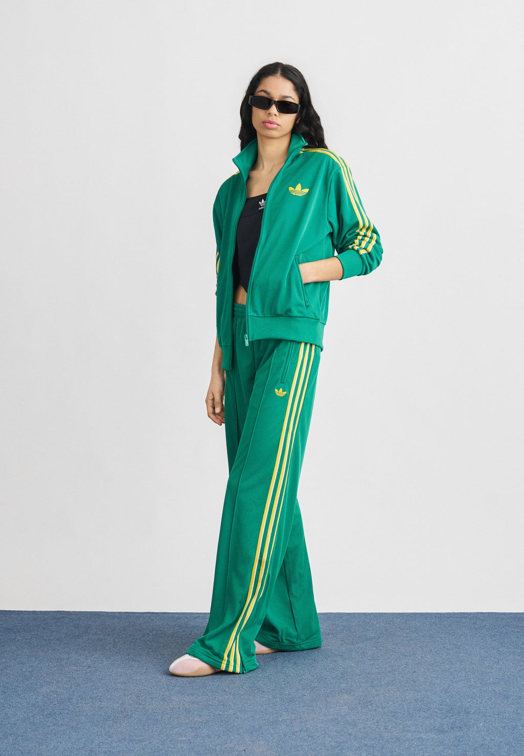 FIREBIRD LOOSE - Tracksuit bottoms - bold green/yellow/off white