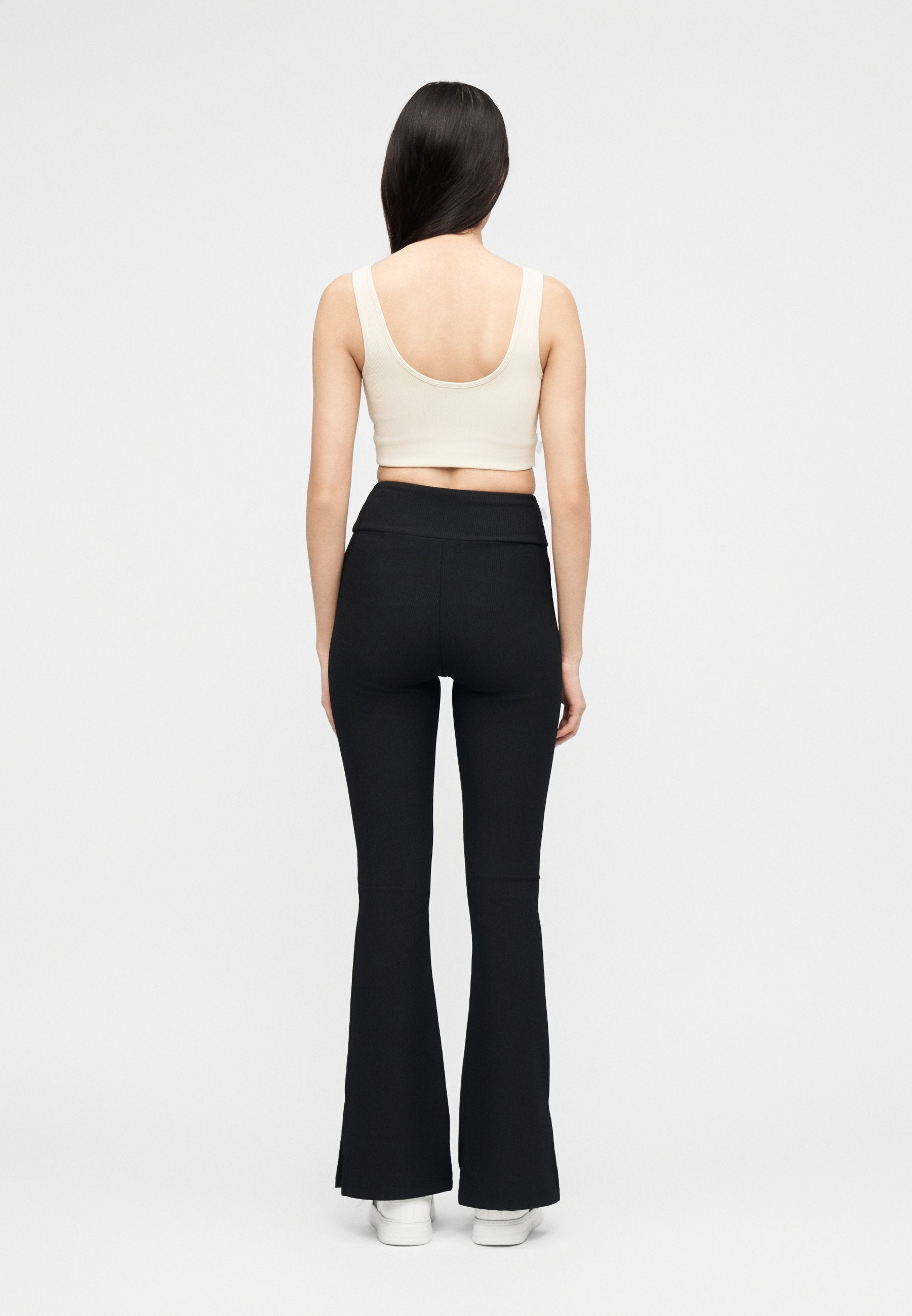 Leggings - Trousers - black