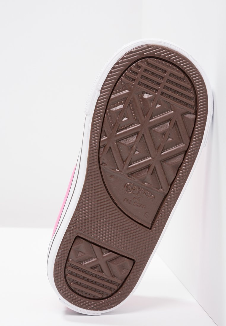 CHUCK TAYLOR ALL STAR CORE - Trainers - pink