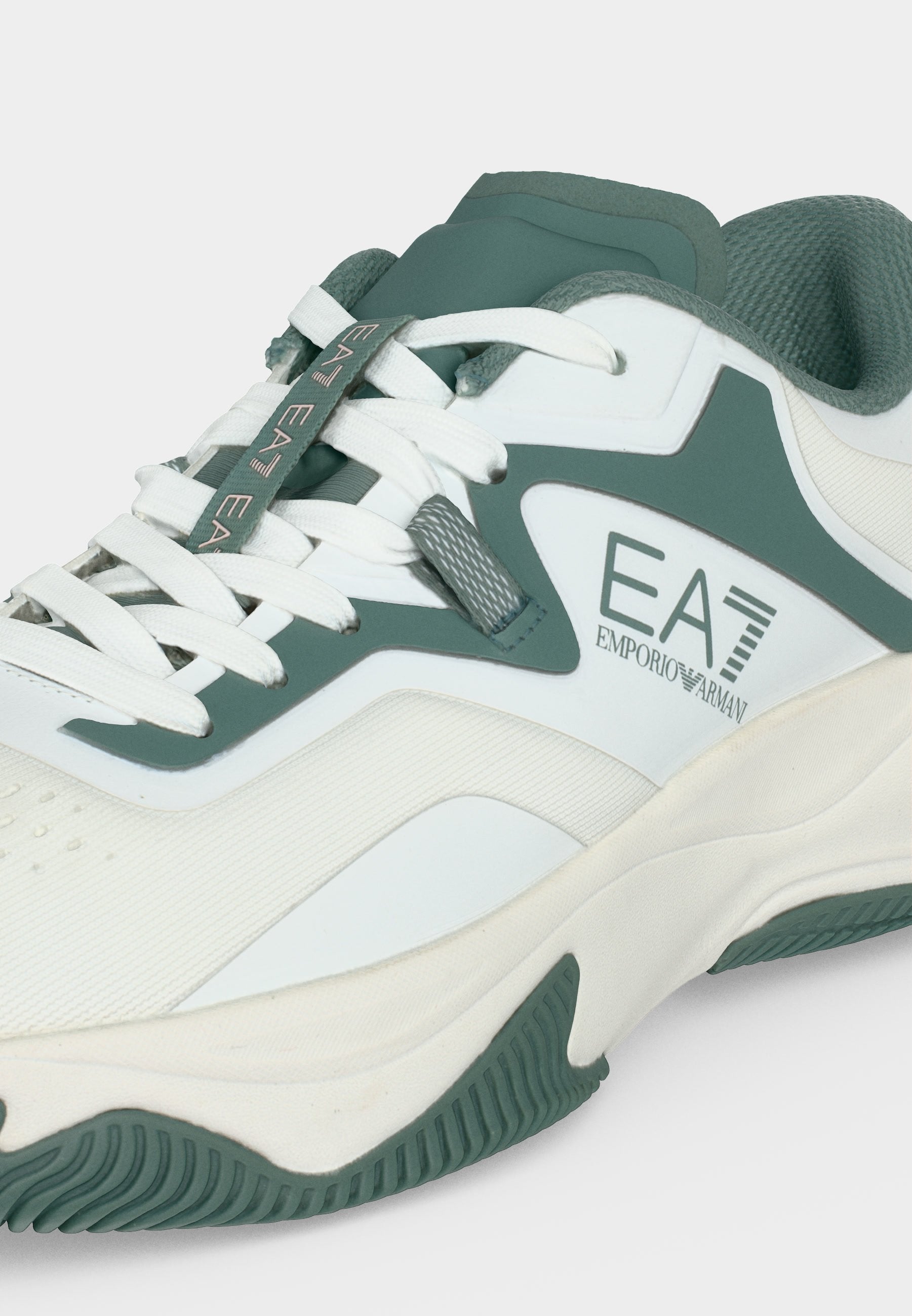 Multicourt tennis shoes - white/silver-coloured pine/slate gray
