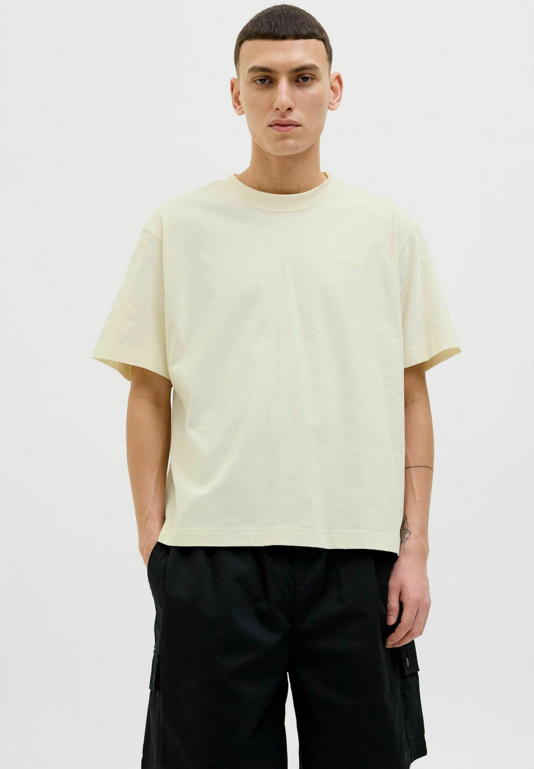 Backprintet - Print T-shirt - sweet corn