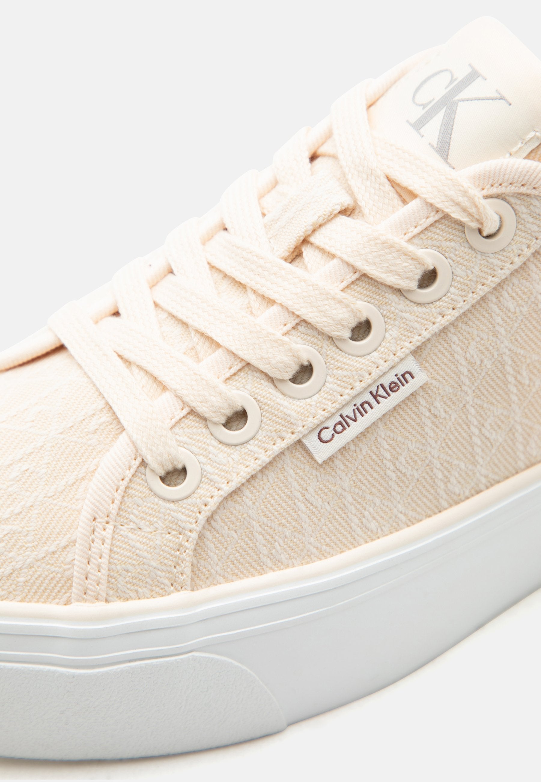 Trainers - light cashew/bright white