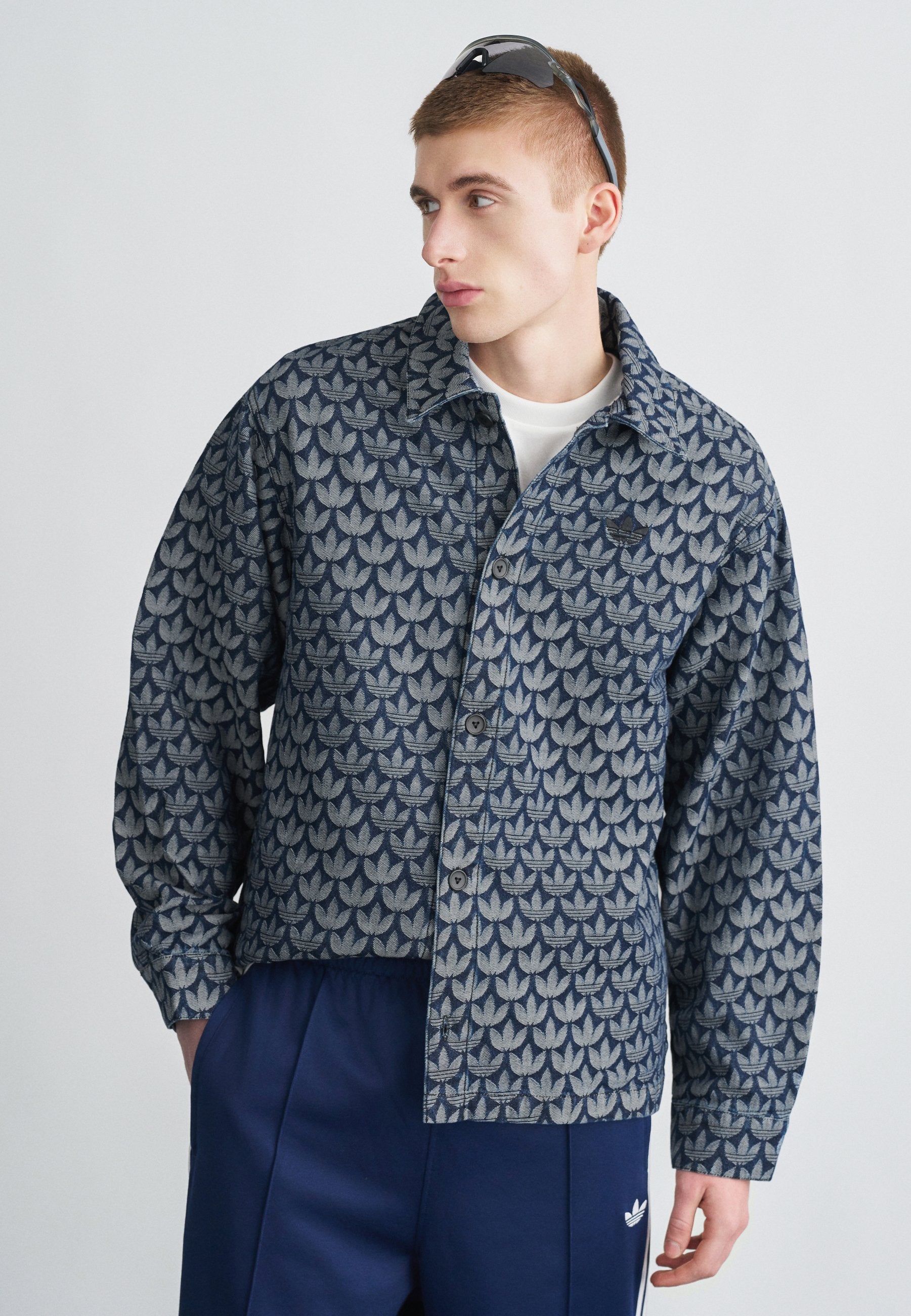 قميص مونوغرام - قميص - دنيم نيلي