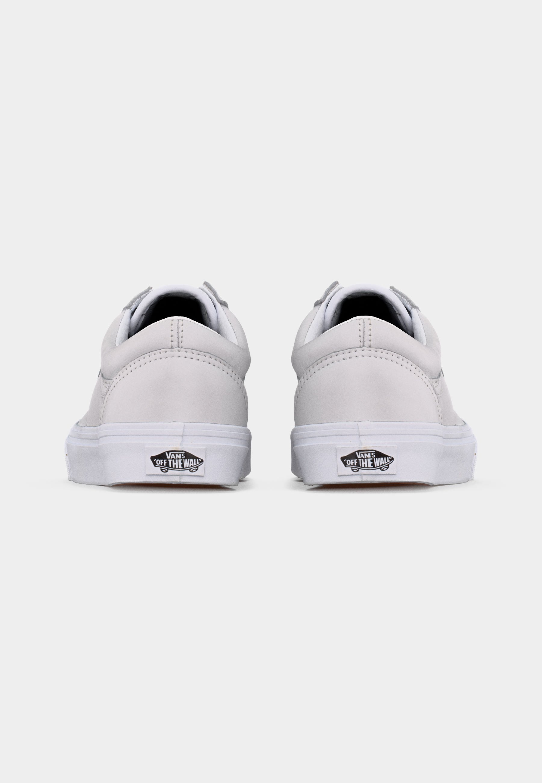 OLD SKOOL UNISEX - Skate shoes - true white