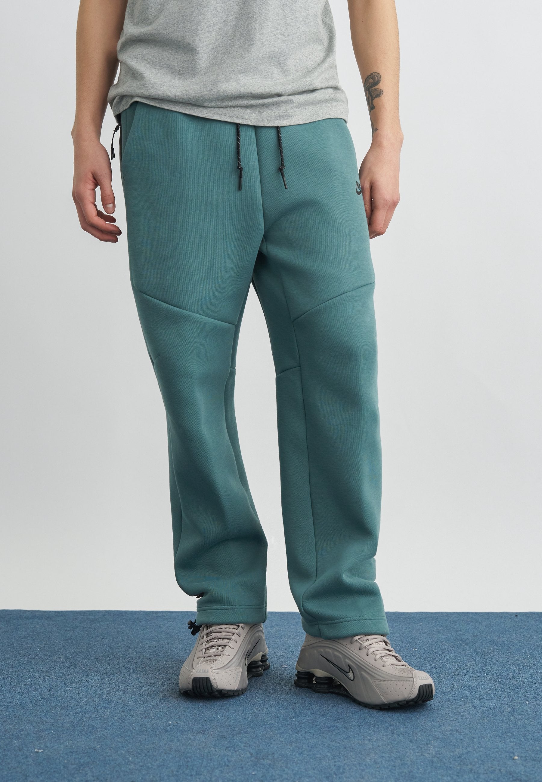 PANT - Tracksuit bottoms - mineral slate/black