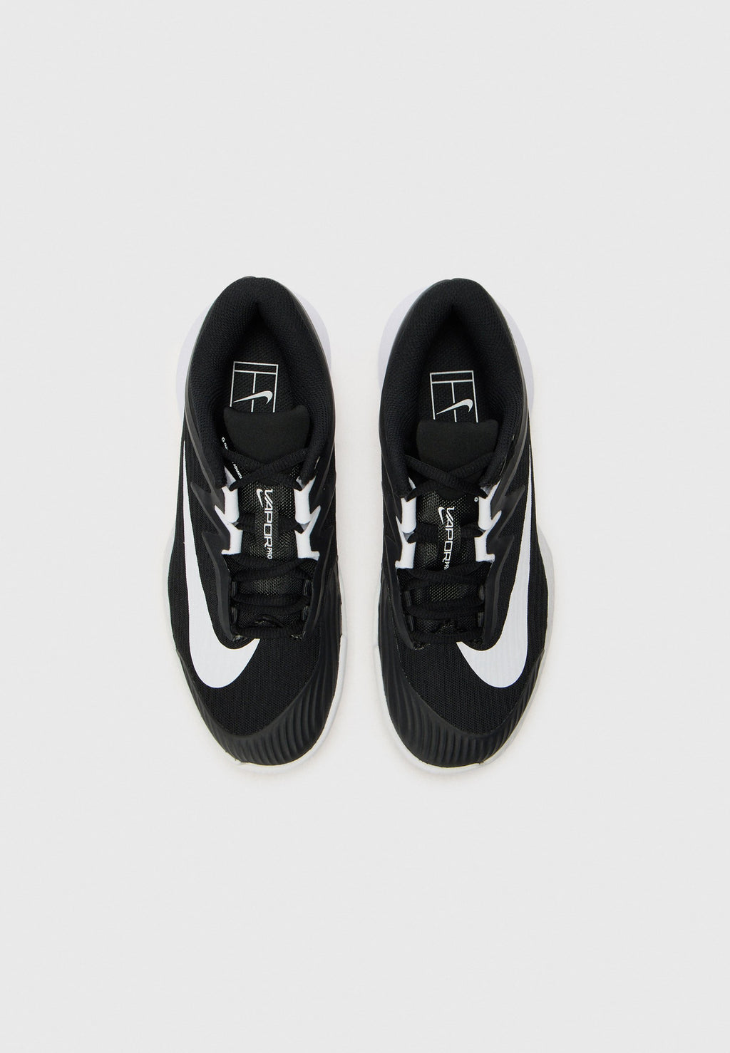 ZOOM VAPOR PRO 3 - Multicourt tennis shoes - black/white