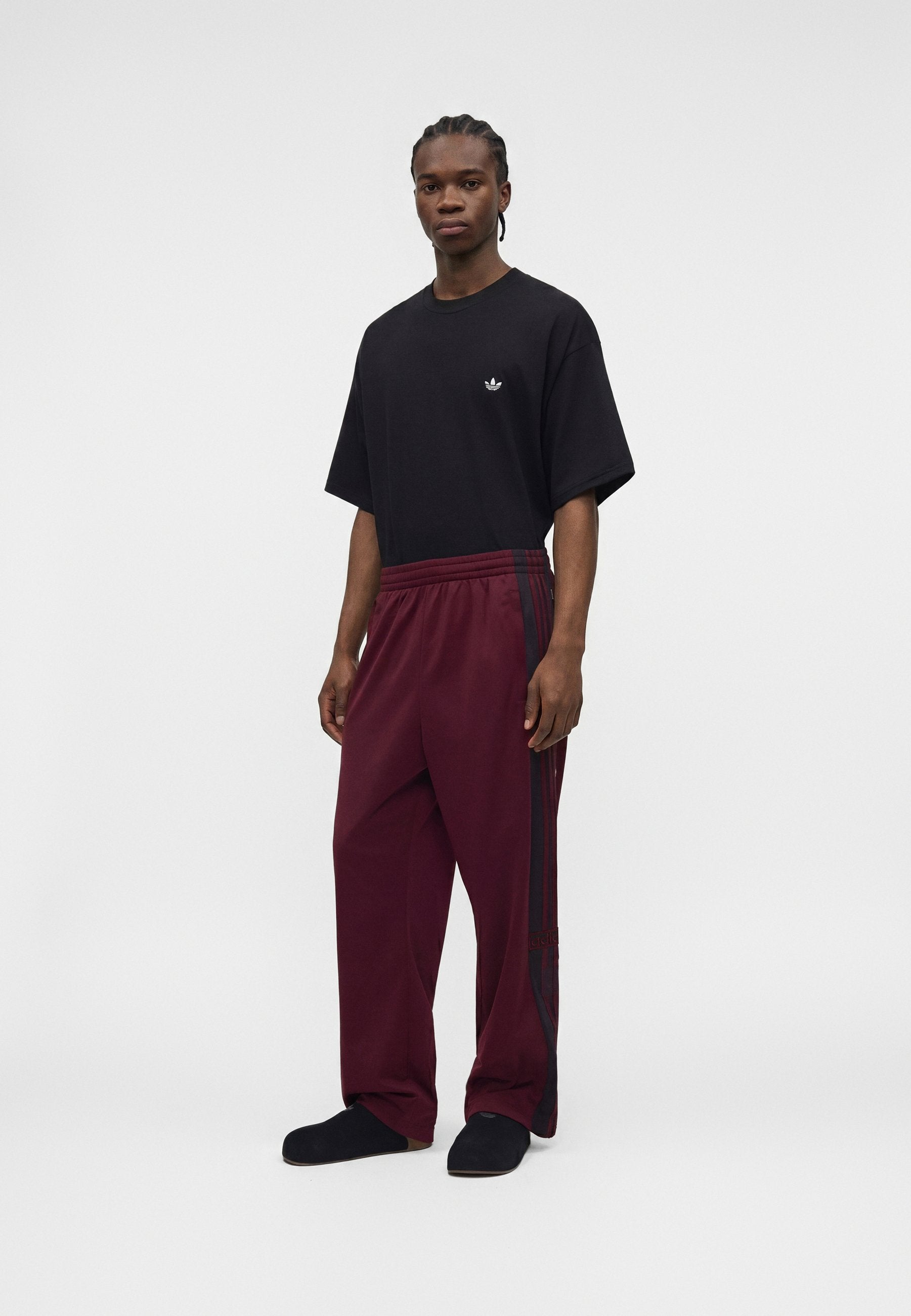 ADIBREAK UNISEX - Tracksuit bottoms - maroon