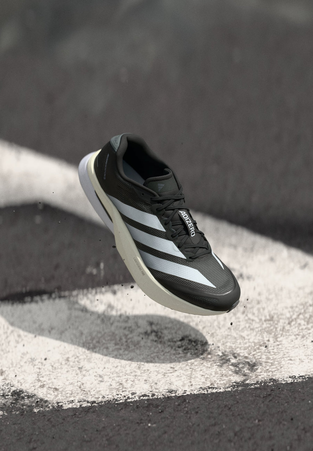 ADIZERO BOSTON 13 M - Chaussures de running sur route - core black/footwear white/grey five