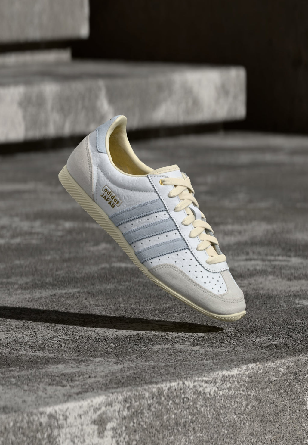 JAPAN - Trainers - footwear white/crystal sky/gold-coloured metallic