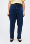 CURVE HIGH RISE TAPERED BARREL LEG JEANS - Loose Jeans - emi