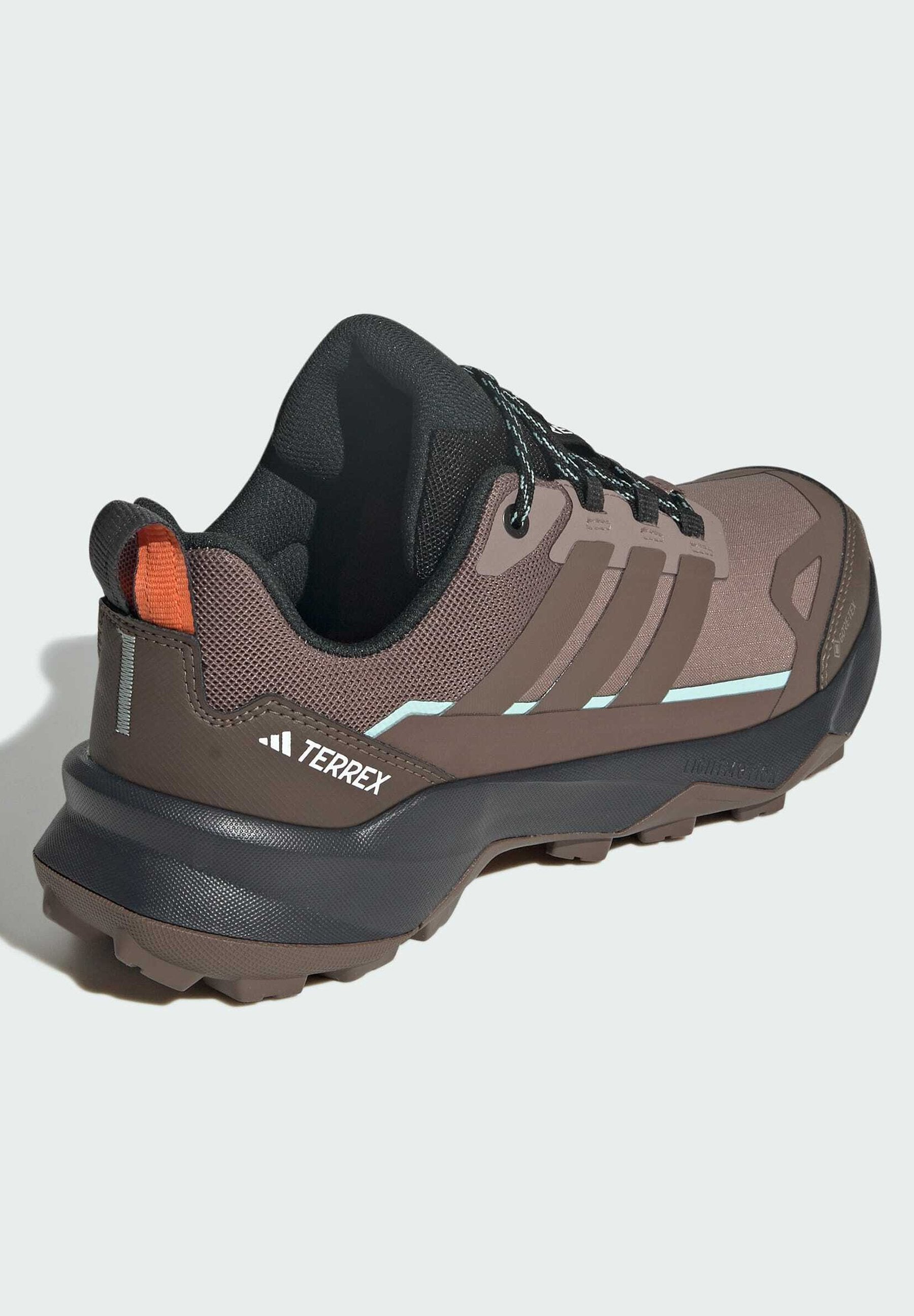 SKYCHASER AX5 GORE TEX - Hiking shoes - trace brown   earth strata   semi impact orange