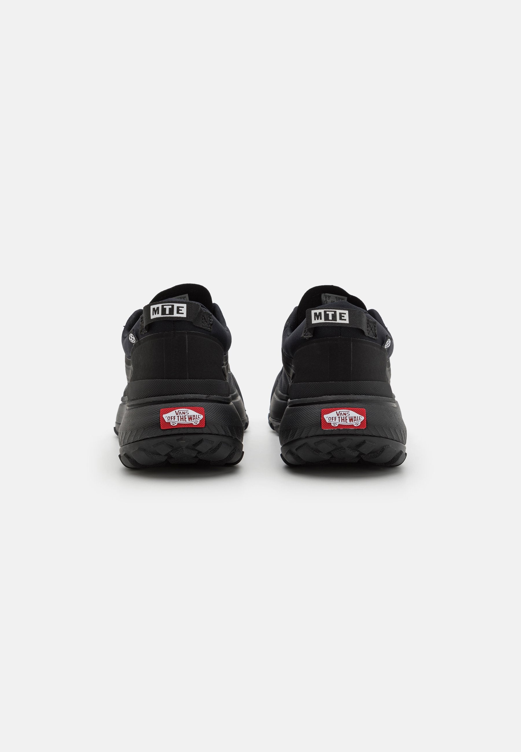 MTE CROSSPATH UNISEX - Trainers - black