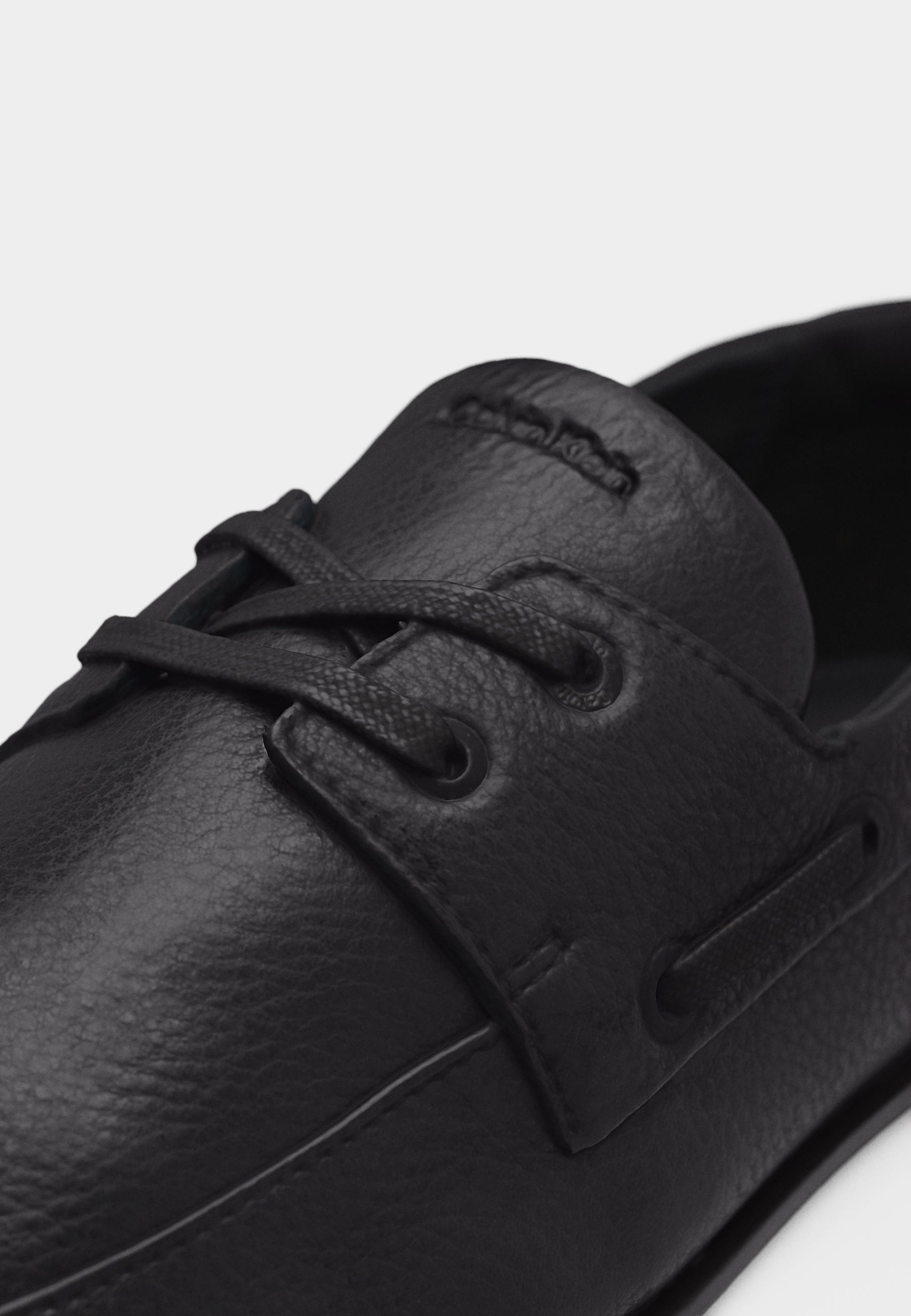 Boat shoes - triple black