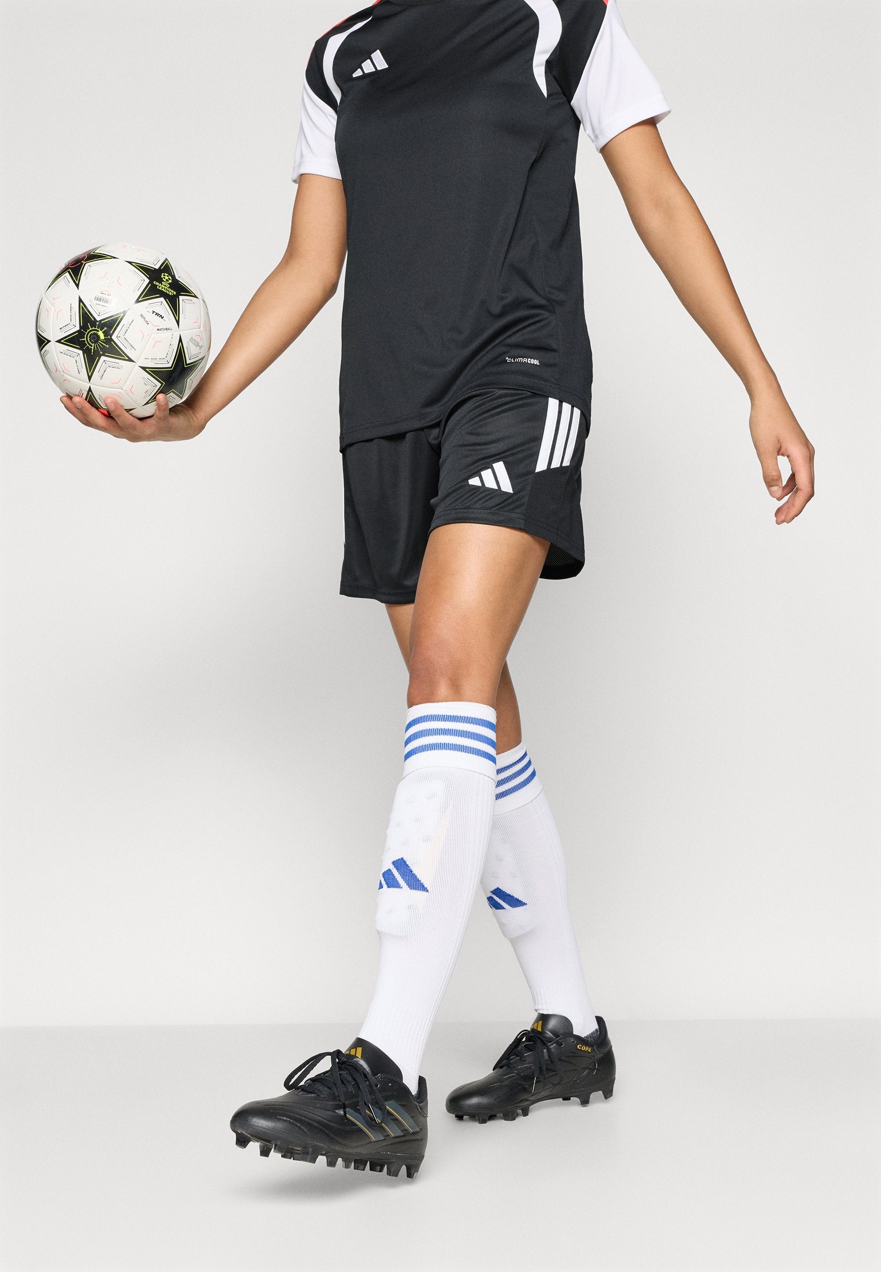 TIRO26 LEAGUE SHORTS - Sports shorts - black/white