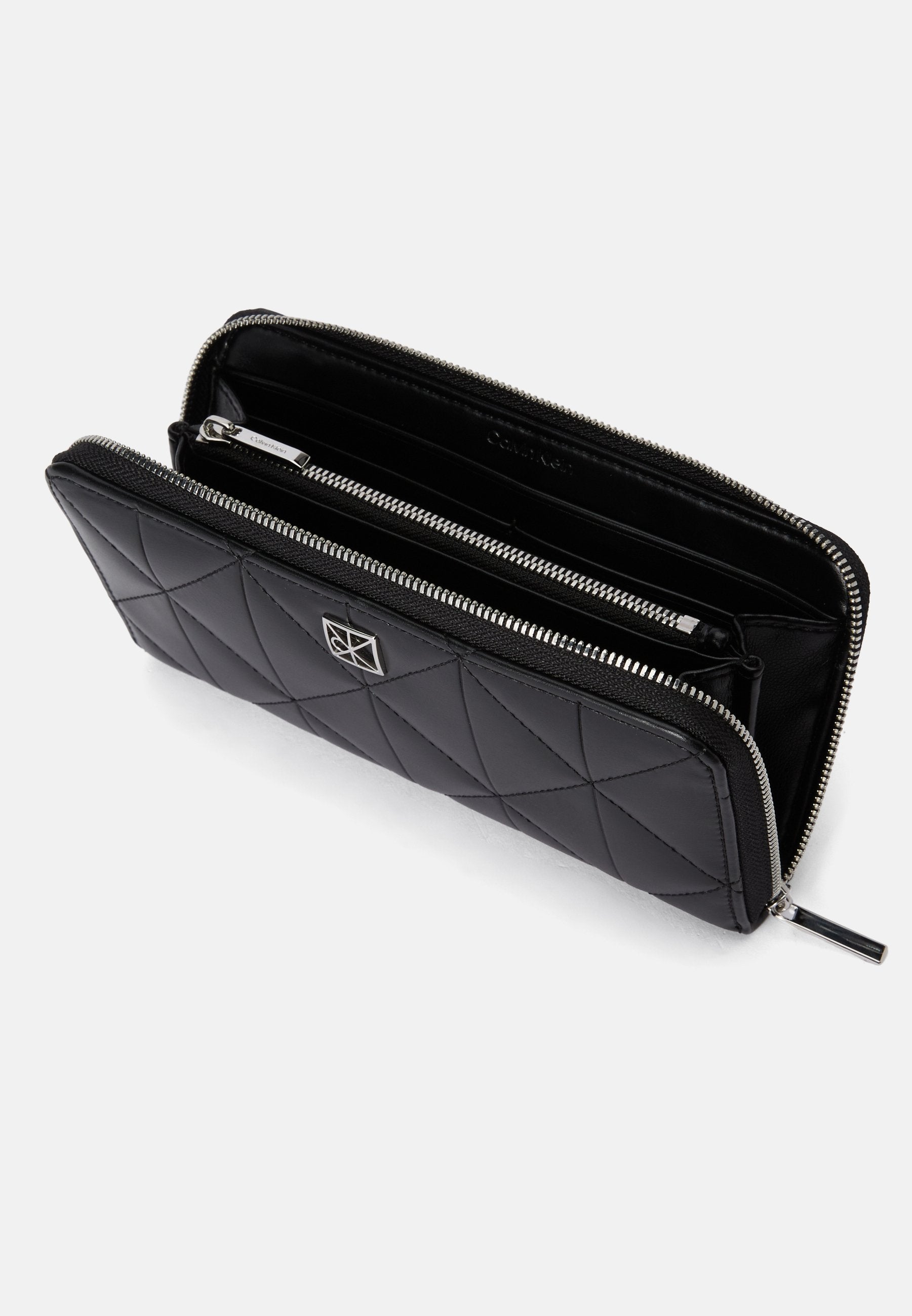 QUILTED LONG ZIP AROUND - Wallet - black