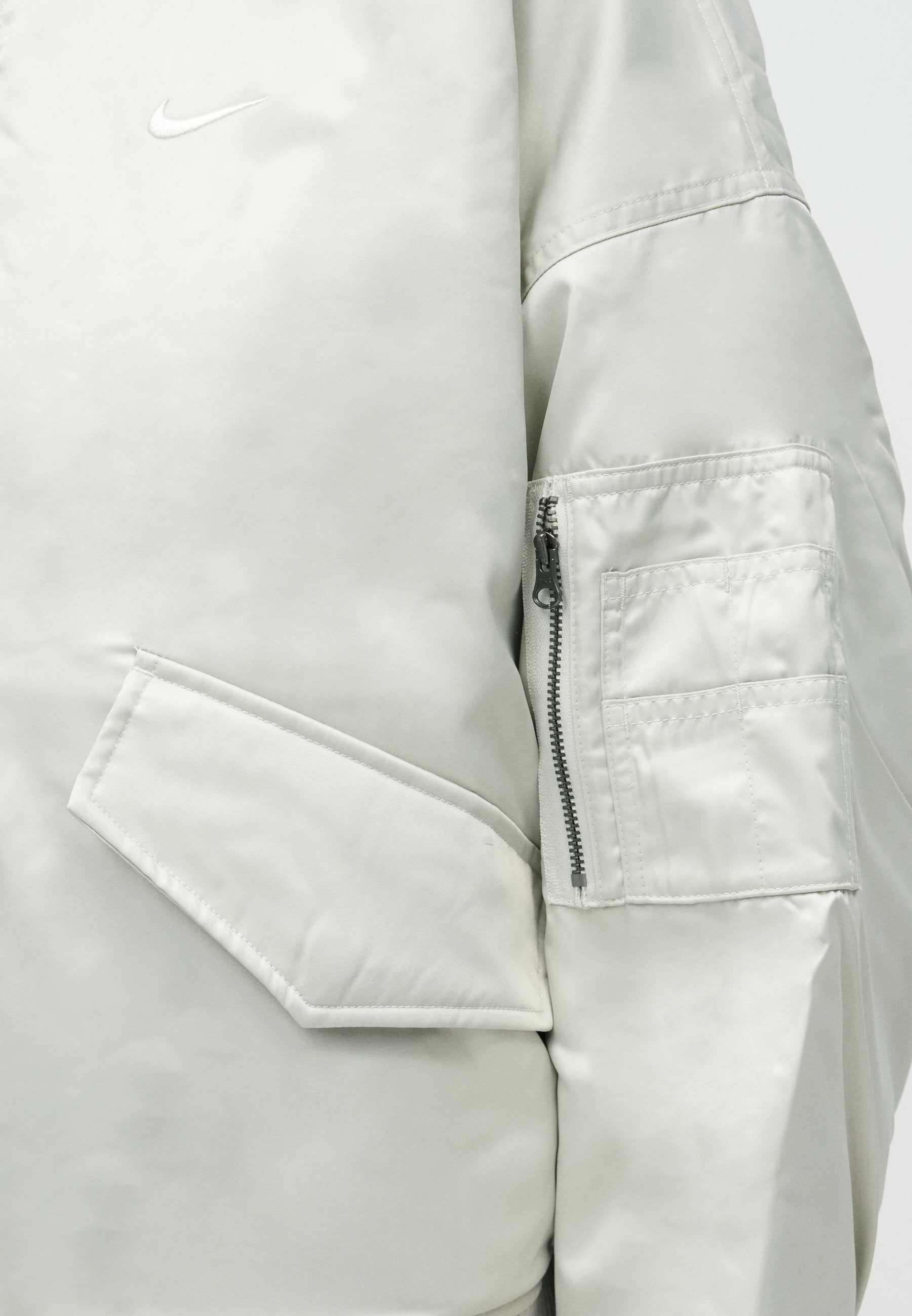 Bomber Jacket - light bone/sail