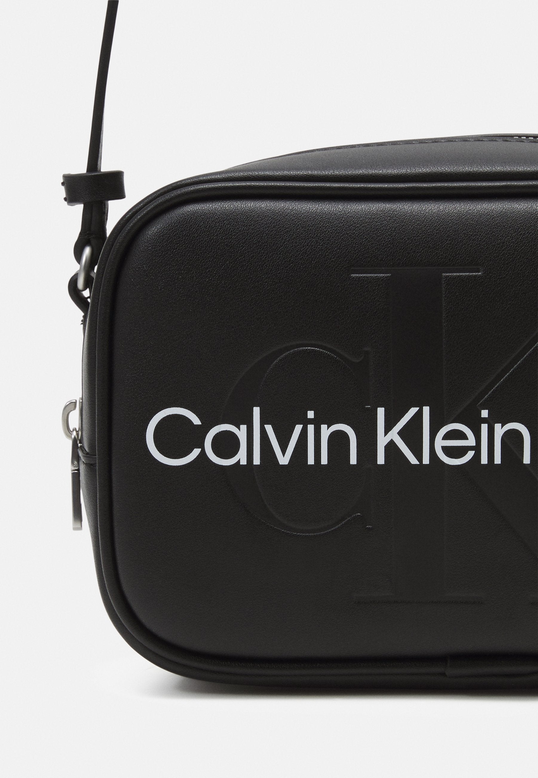 SCULPTED CAMERA MONO - Cross body bag - black