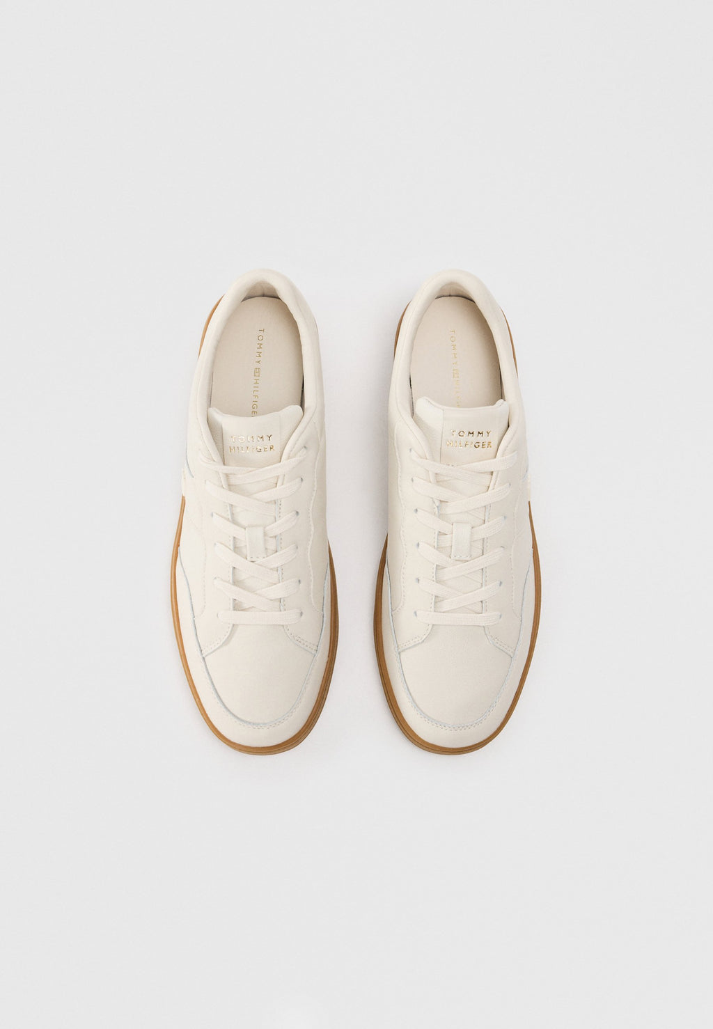 TH MONOGRAM LEATHER COURT TRAINERS - Trainers - soft cream
