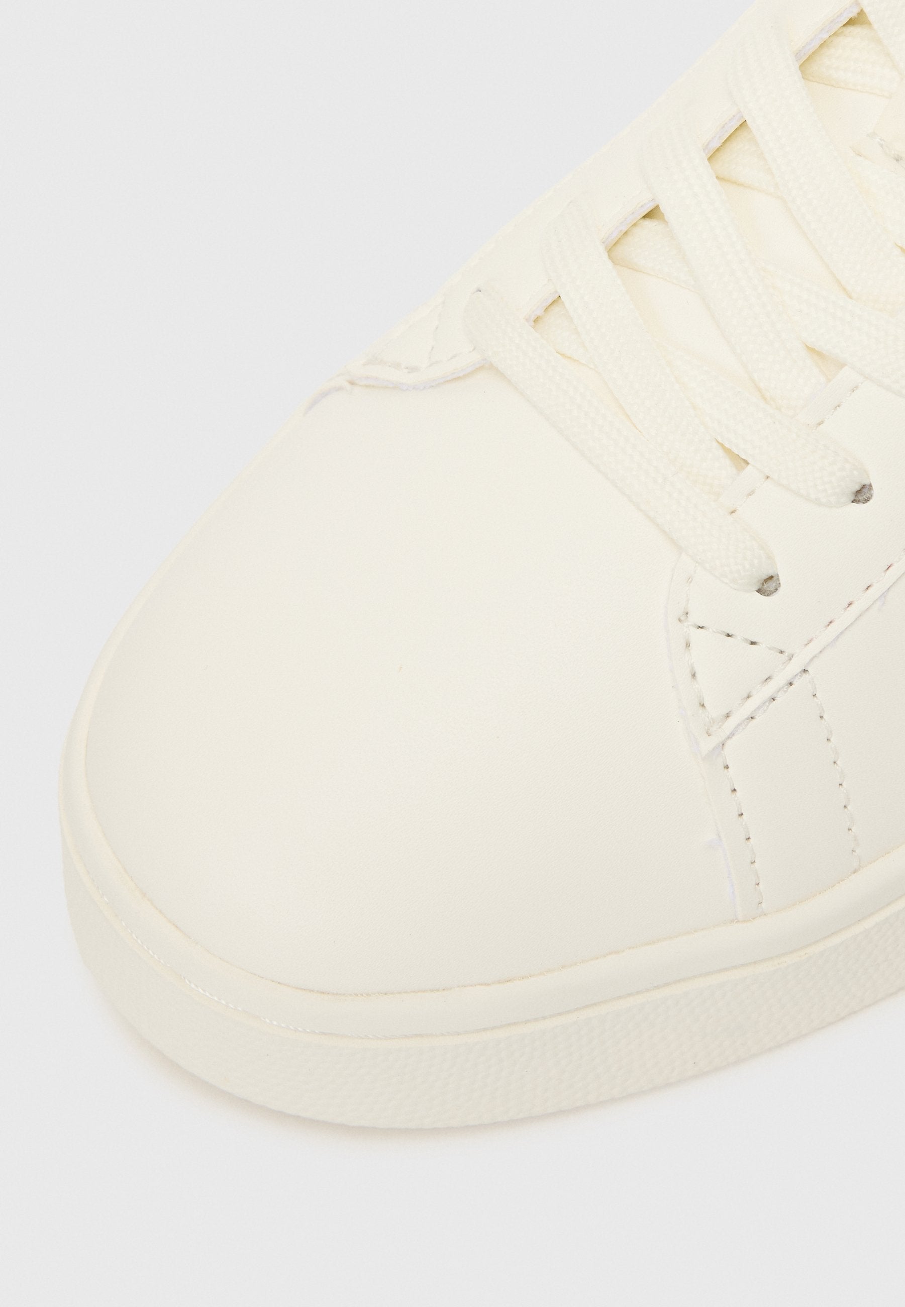 Trainers - off-white/red