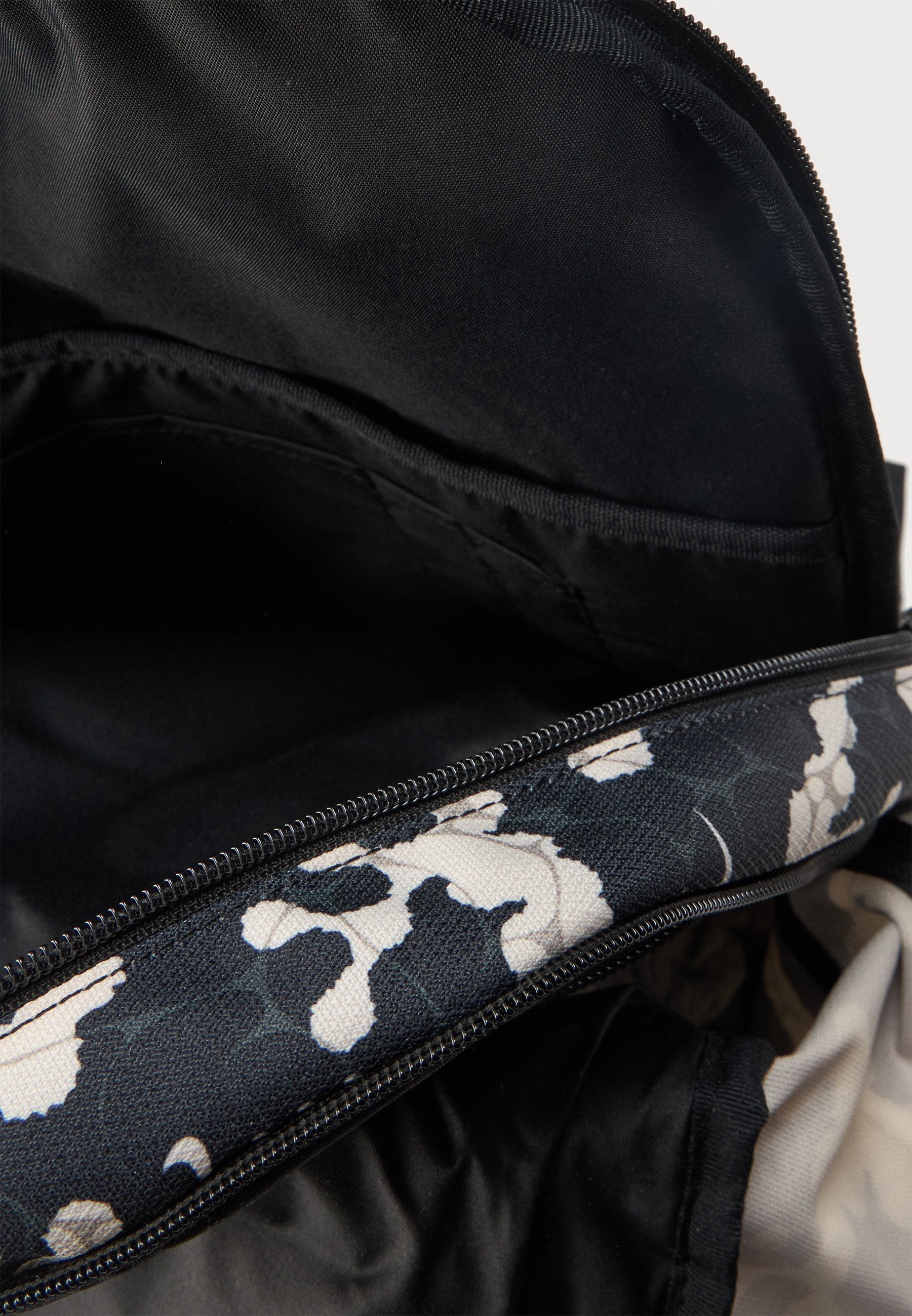 UNISEX - Rucksack - chalk/black/white