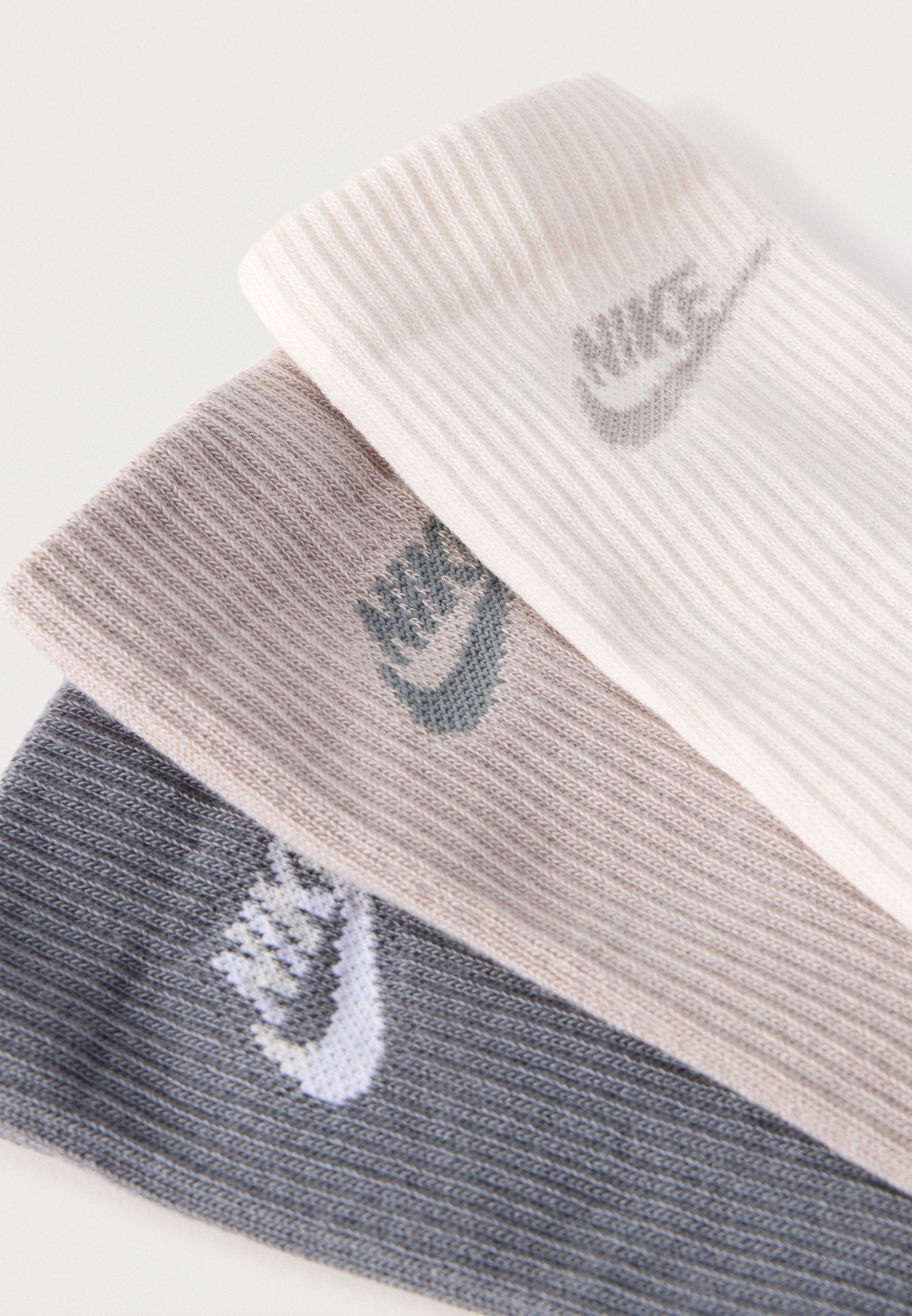 FUTRA UNISEX 3 PACK - Socks - smoke grey