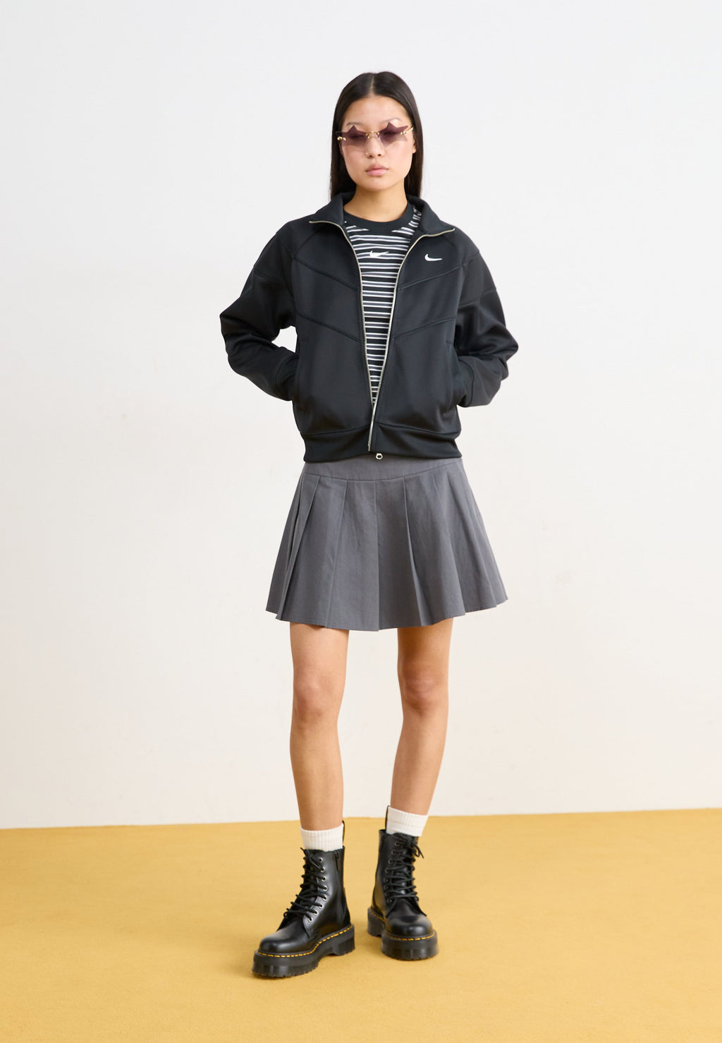 Training jacket - black white