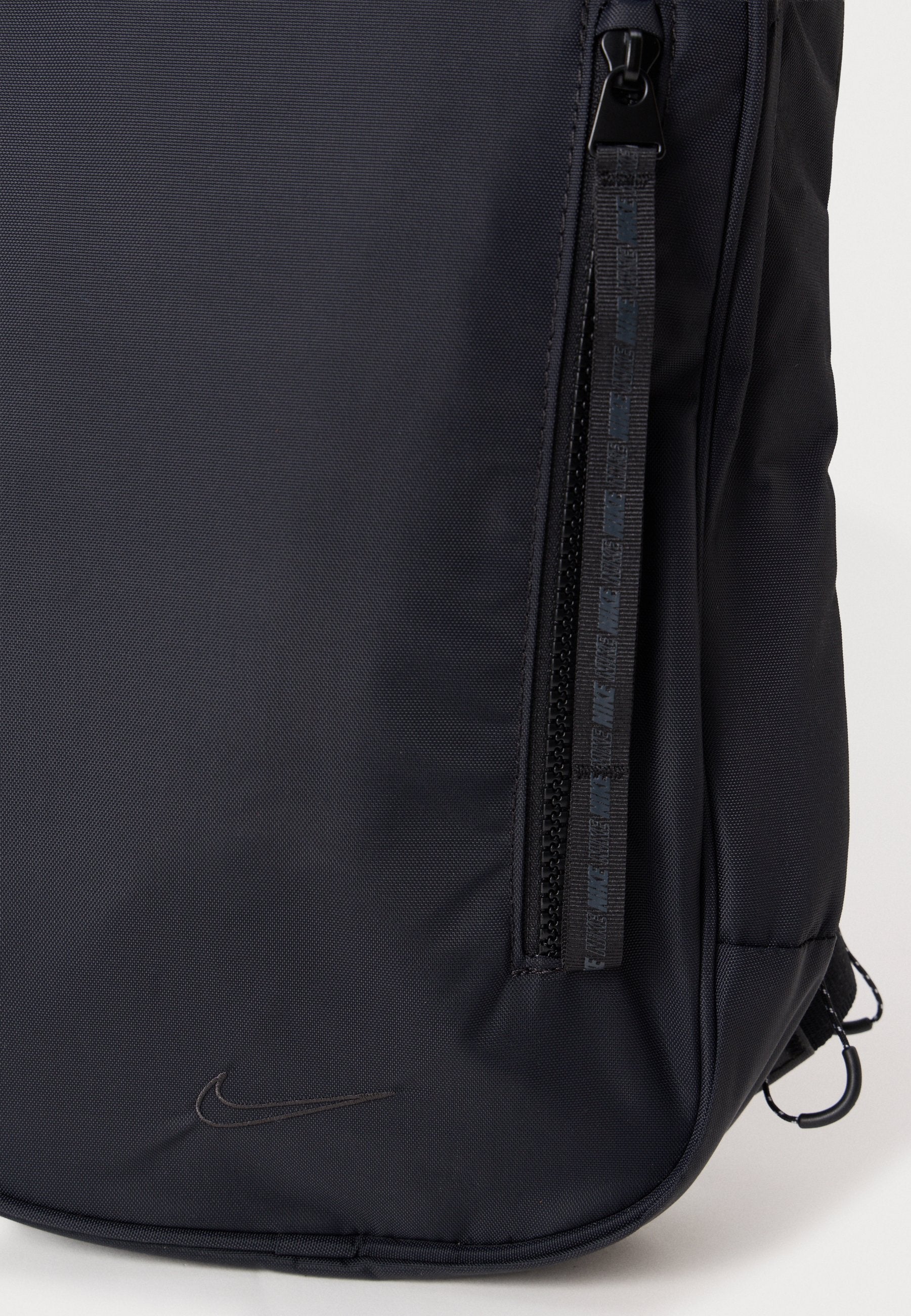 NK NSW COMMUTE SLING BAG UNISEX - Sac à dos - black/anthracite